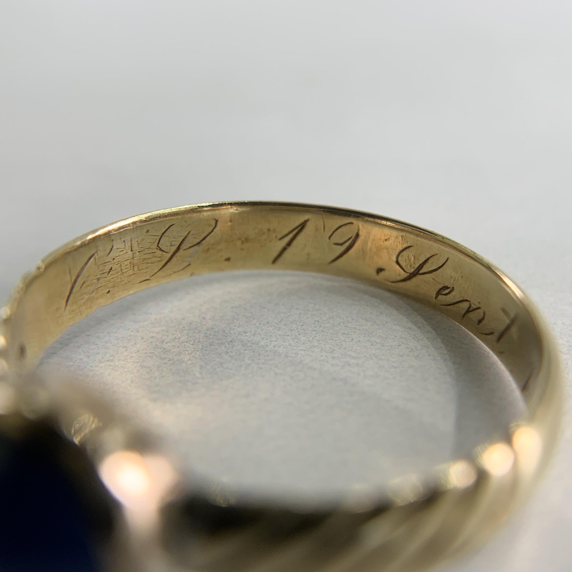 Antique Victorian 1850 Unheated Sapphire Cabochon Ring 18k/14k