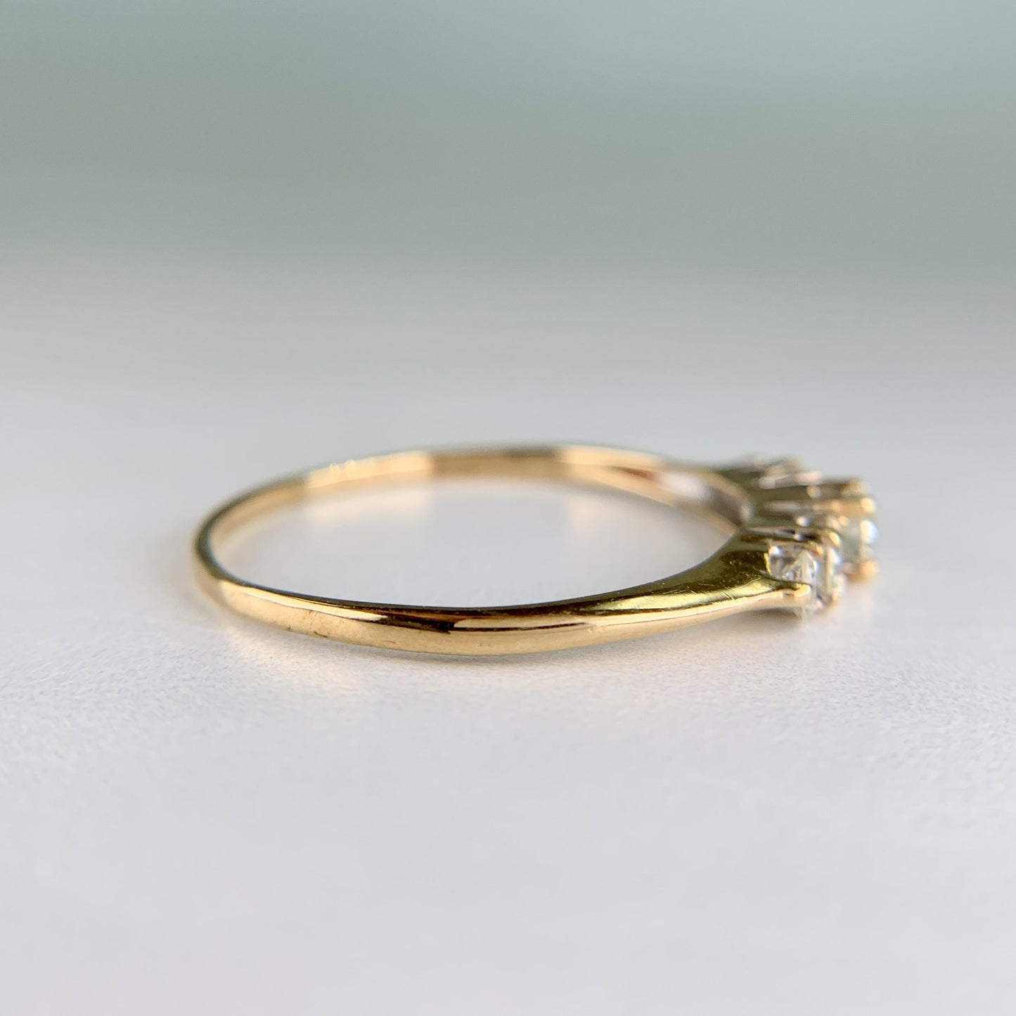 Vintage 5 Stone Diamond Band Ring 14k Yellow Gold