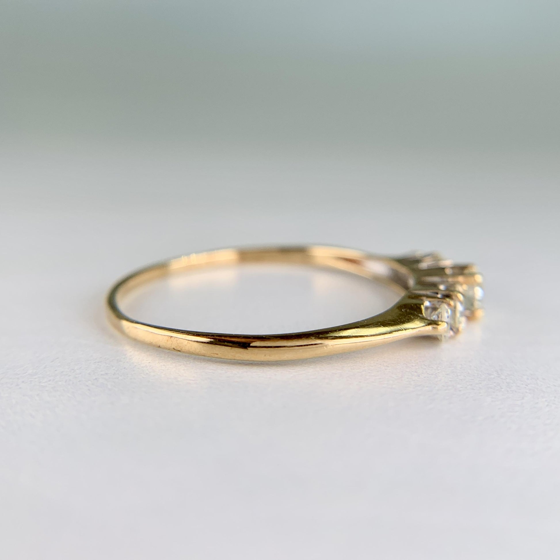 Vintage 5 Stone Diamond Band Ring 14k Yellow Gold