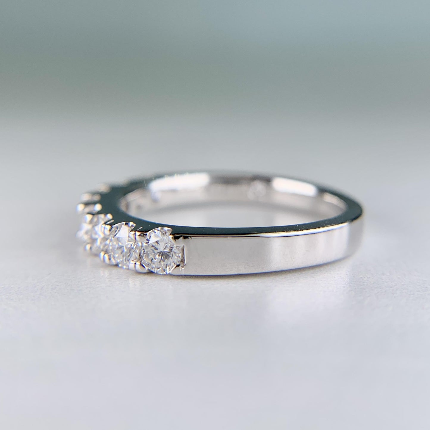 THE LEO .78ctw Diamond Band Ring 14k White Gold
