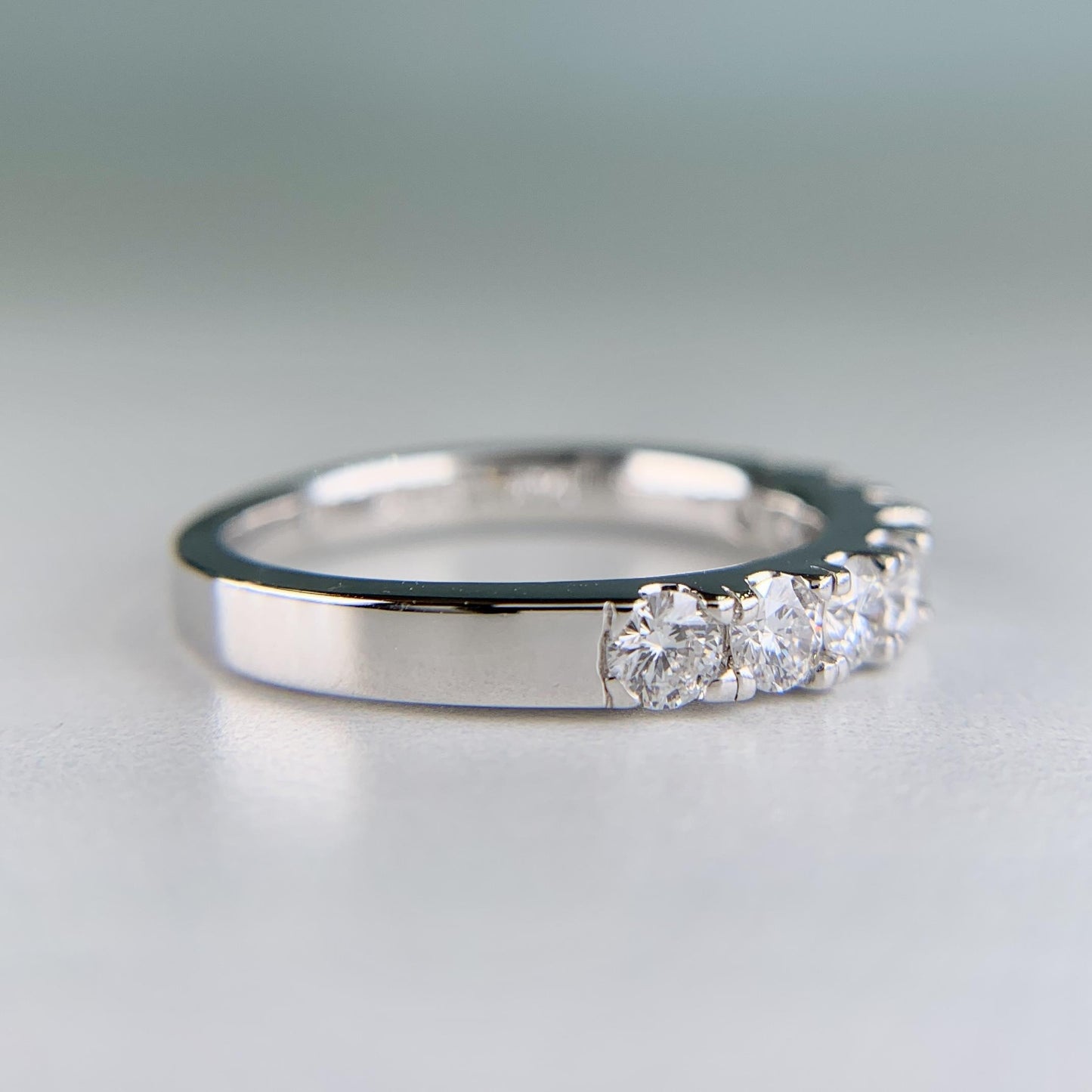 THE LEO .78ctw Diamond Band Ring 14k White Gold