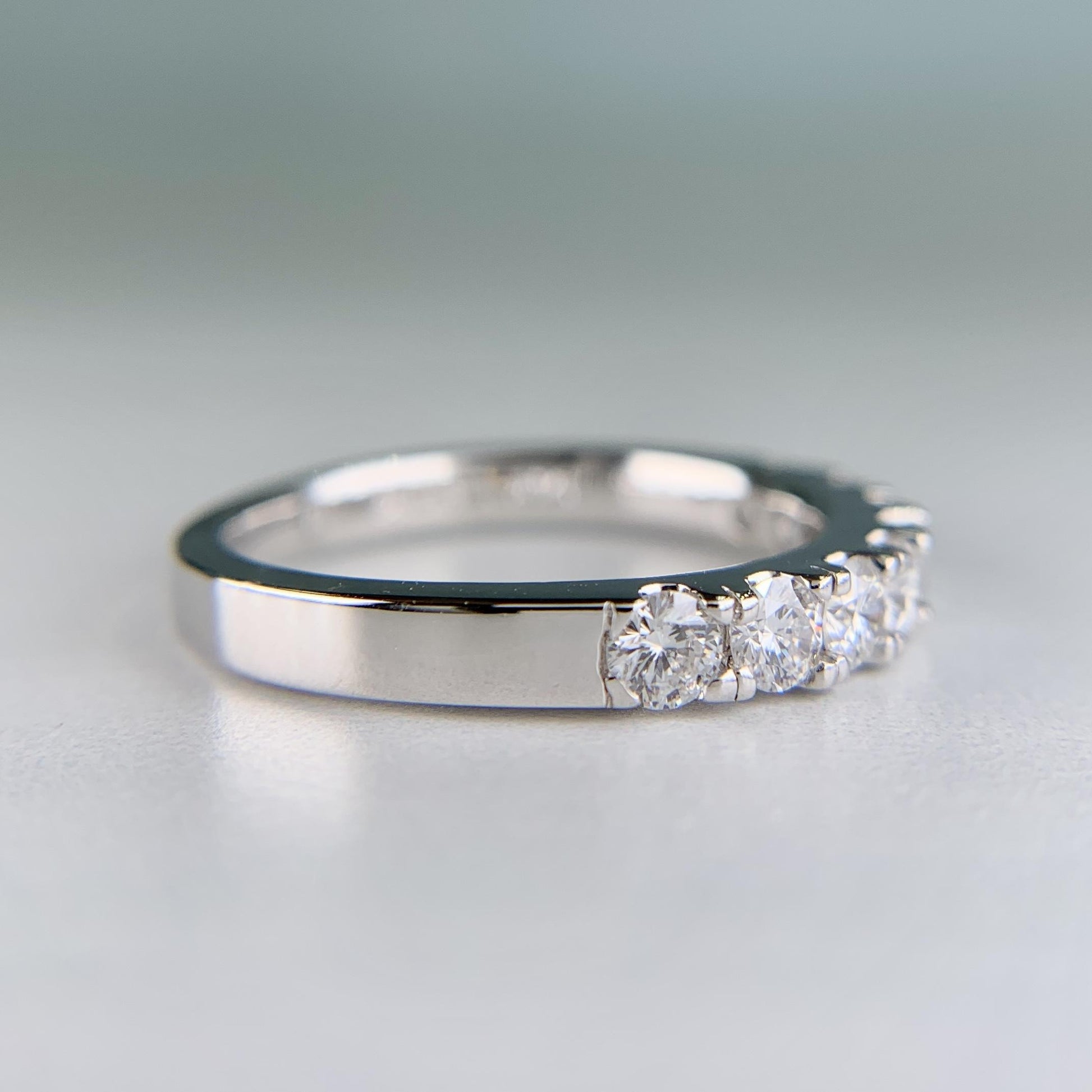 THE LEO .78ctw Diamond Band Ring 14k White Gold