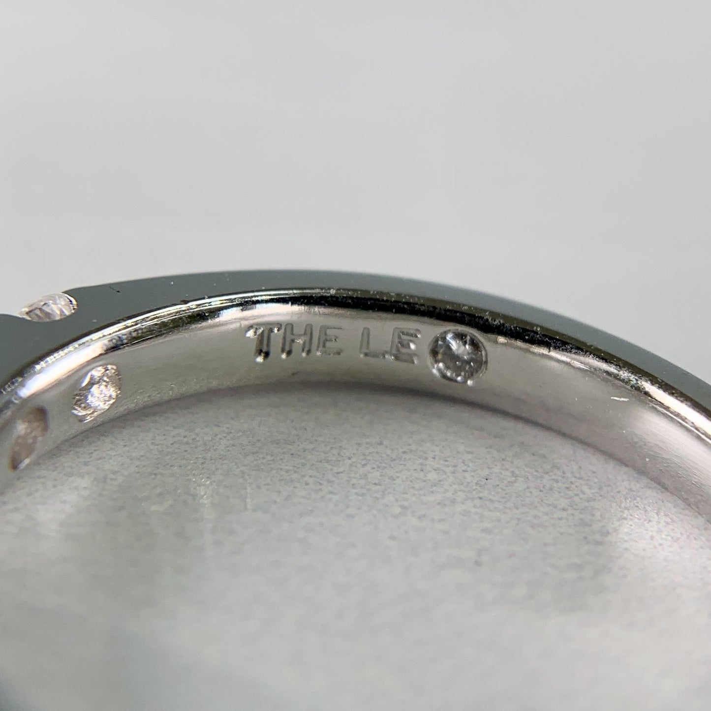 THE LEO .78ctw Diamond Band Ring 14k White Gold