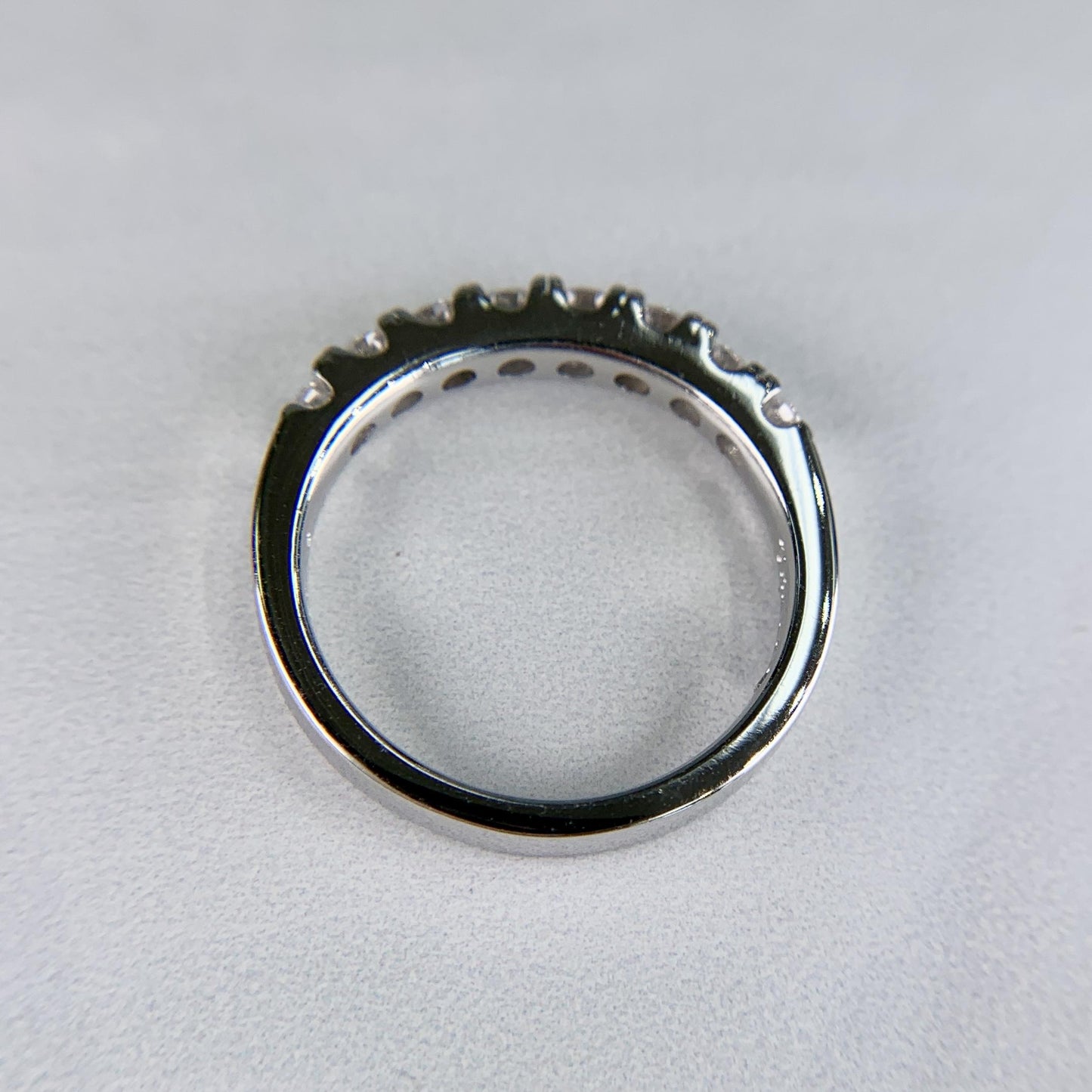 THE LEO .78ctw Diamond Band Ring 14k White Gold