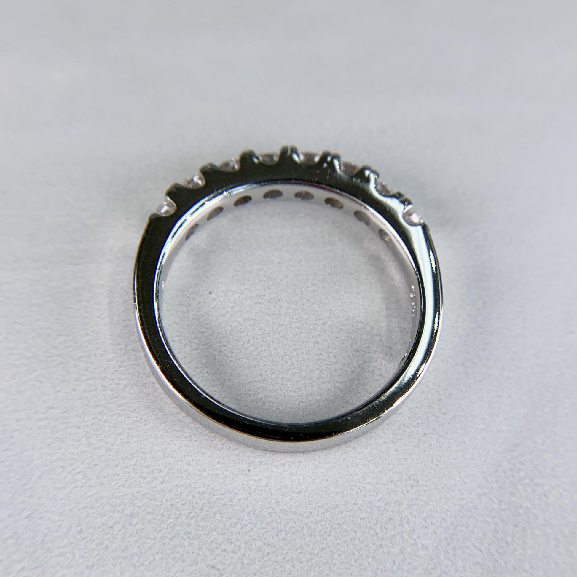 THE LEO .78ctw Diamond Band Ring 14k White Gold