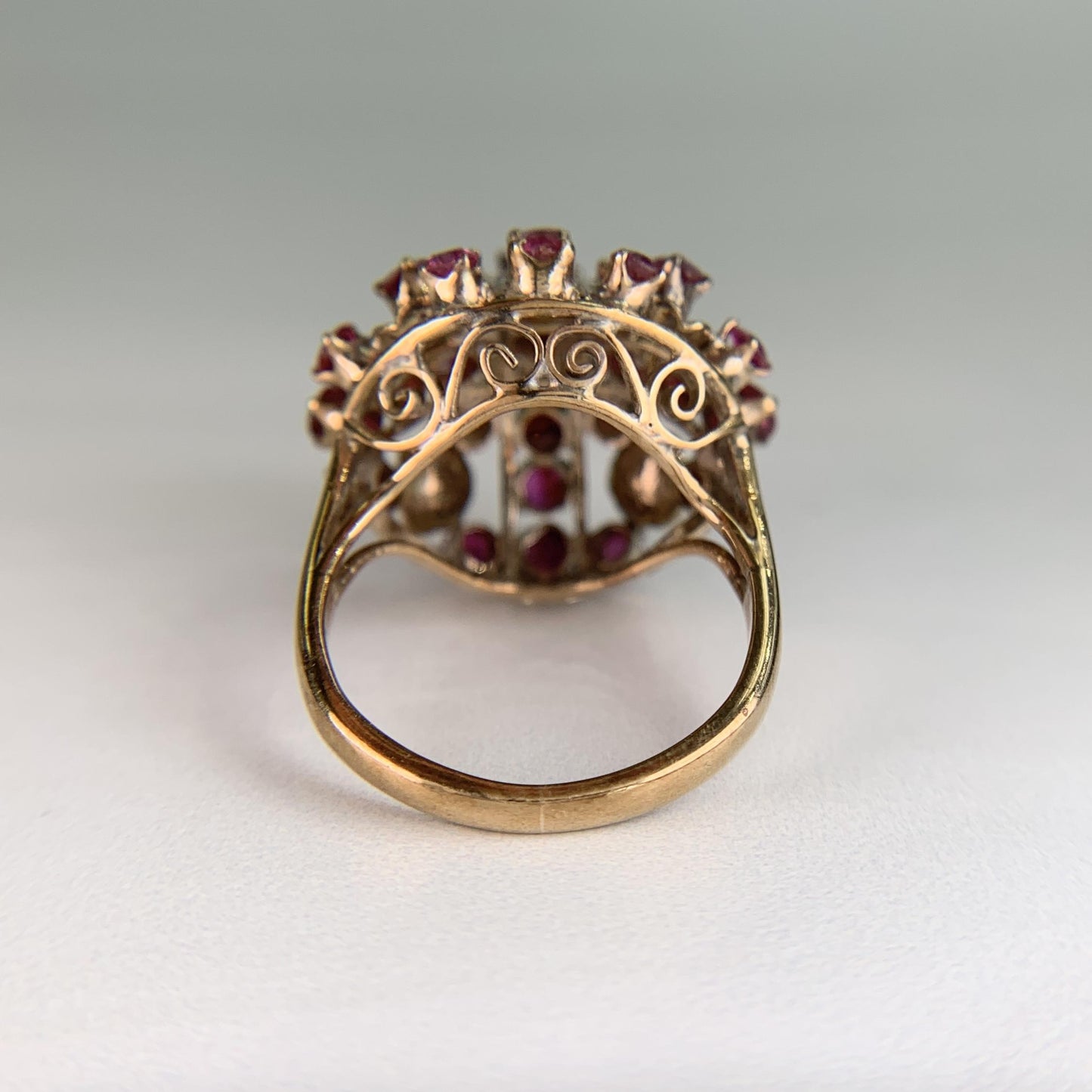 Vintage Princess Thai Ruby Dome ring 14k Yellow Gold