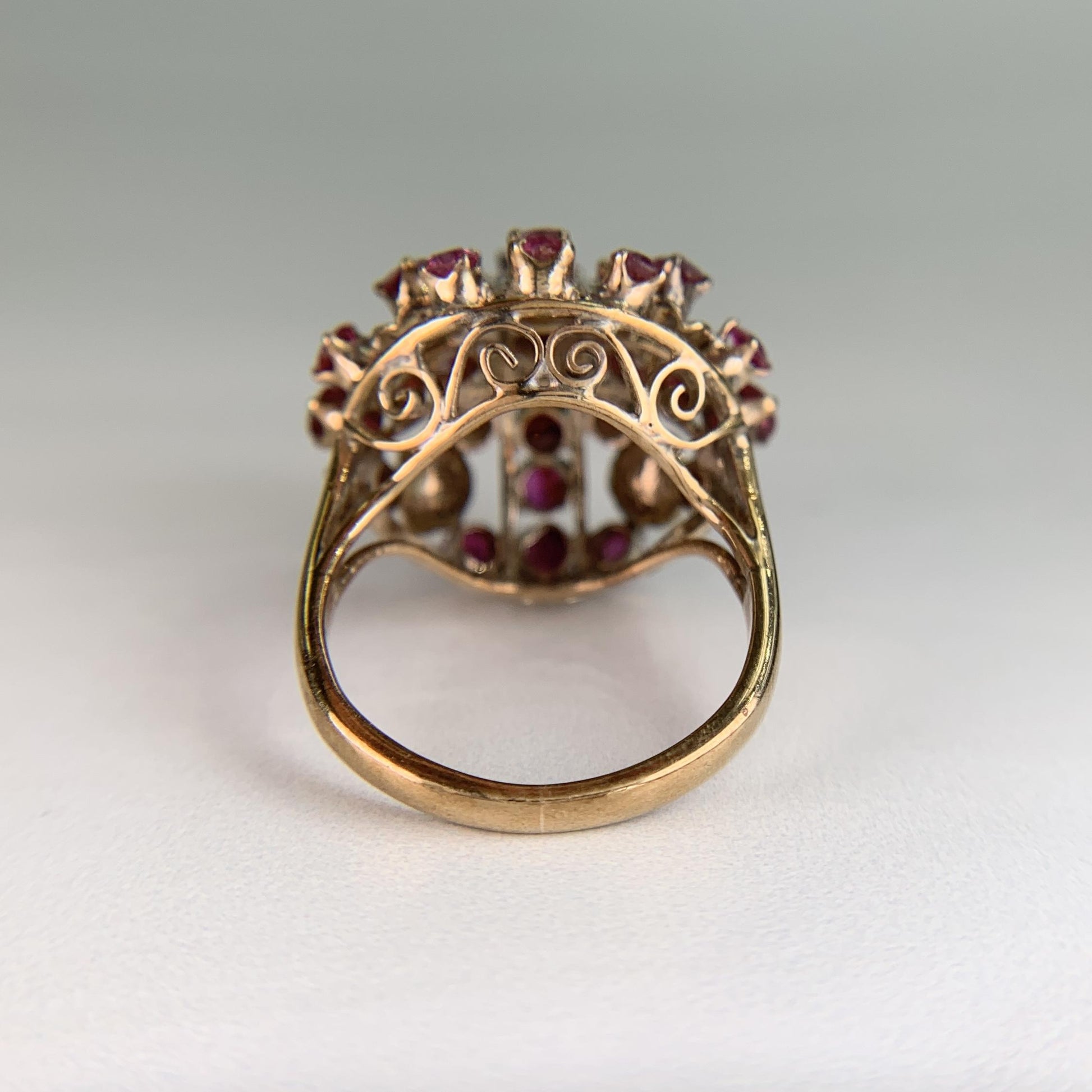 Vintage Princess Thai Ruby Dome ring 14k Yellow Gold