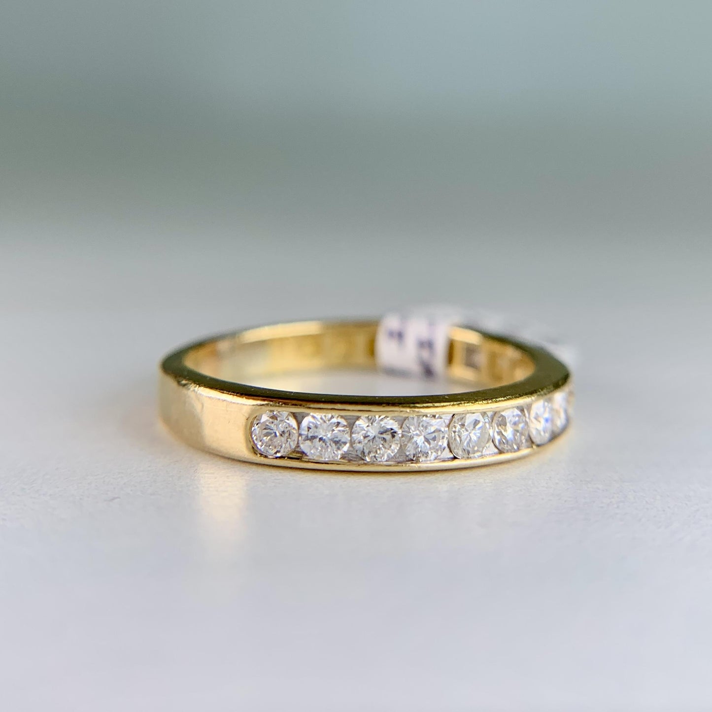 1990's Round Brilliant Diamond Band Ring 18k Yellow Gold