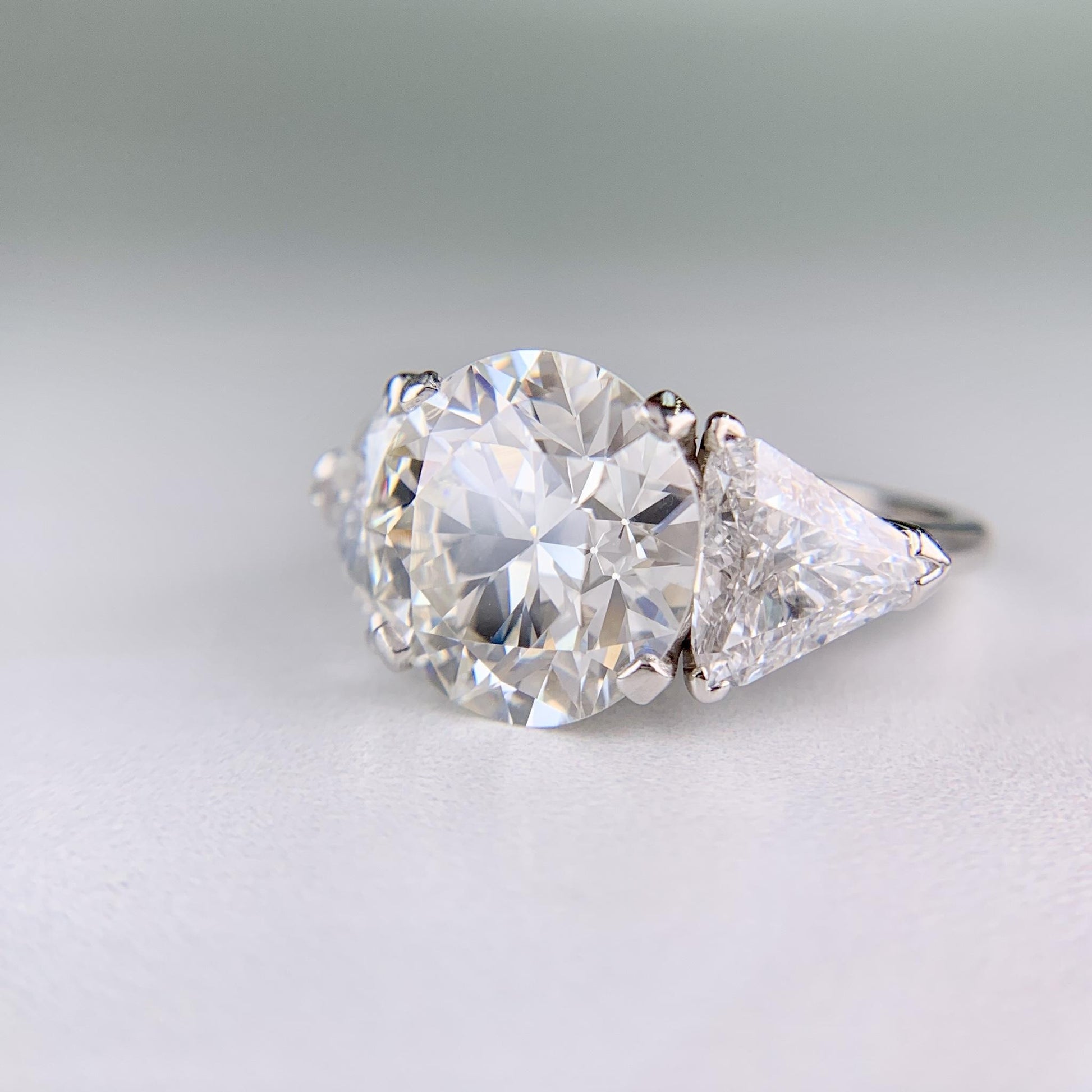 Vintage 1950's 5.15 Carat Transitional Cut Diamond Engagement Ring Platinum