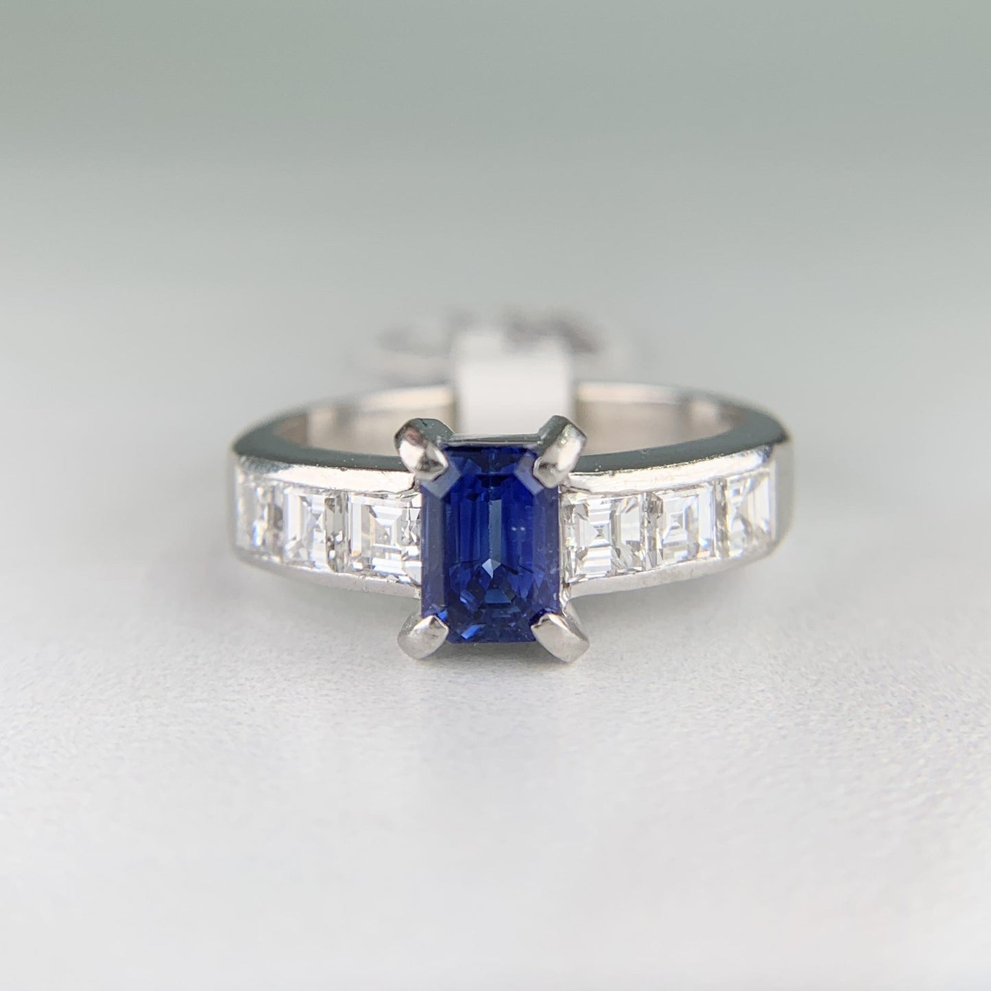 1980's Sapphire and Diamond Platinum Ring