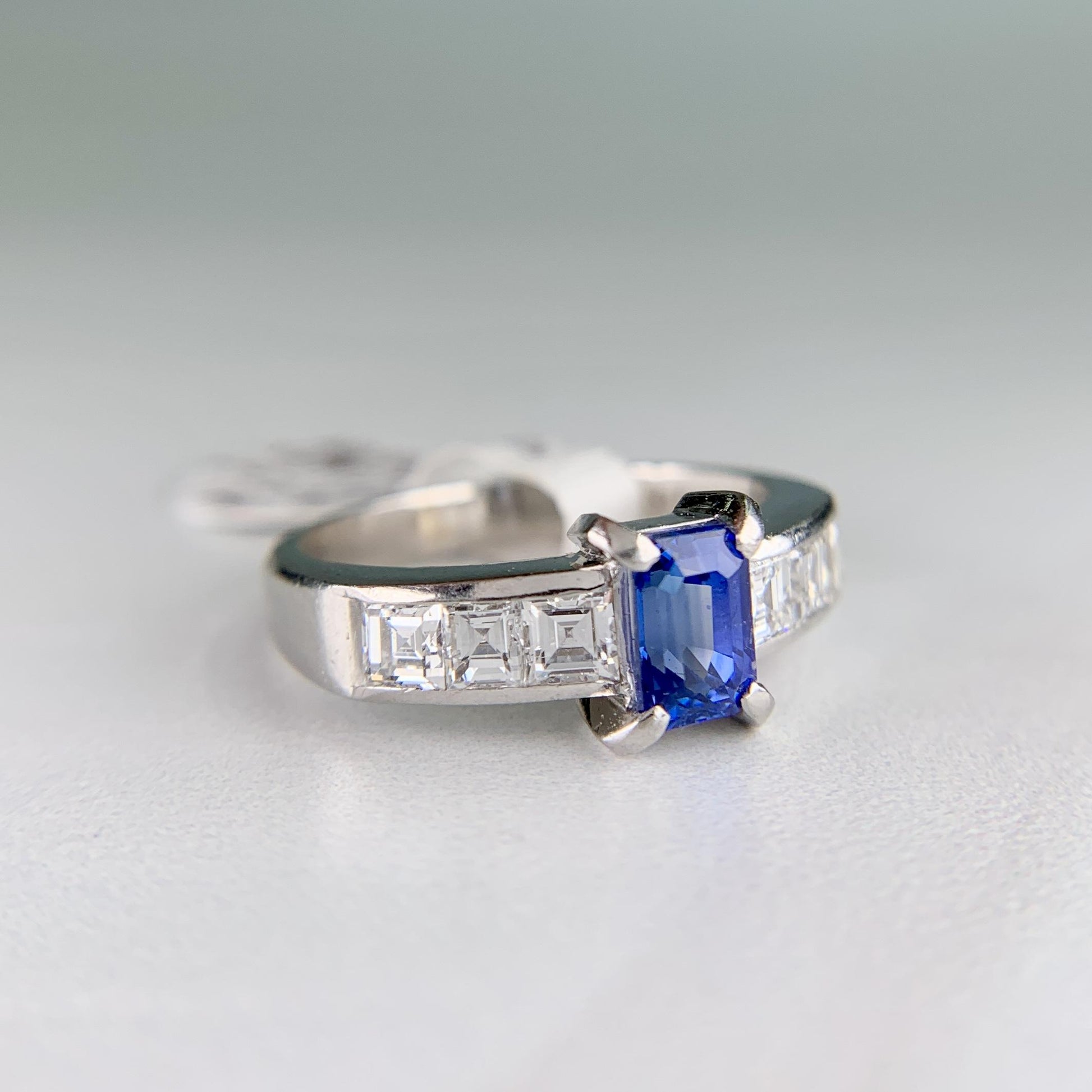 1980's Sapphire and Diamond Platinum Ring