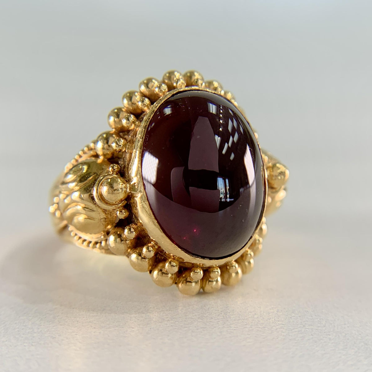 Vintage 1990's Stephen Dweck Pink Tourmaline Cabochon Ring 22k Yellow Gold