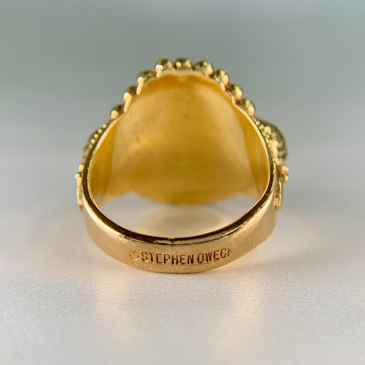 Vintage 1990's Stephen Dweck Pink Tourmaline Cabochon Ring 22k Yellow Gold