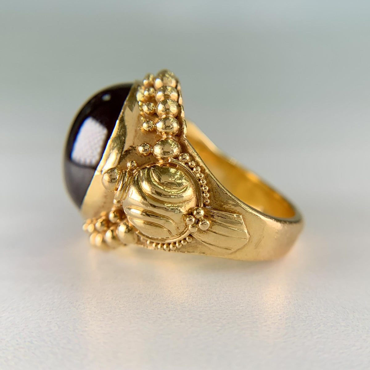 Vintage 1990's Stephen Dweck Pink Tourmaline Cabochon Ring 22k Yellow Gold