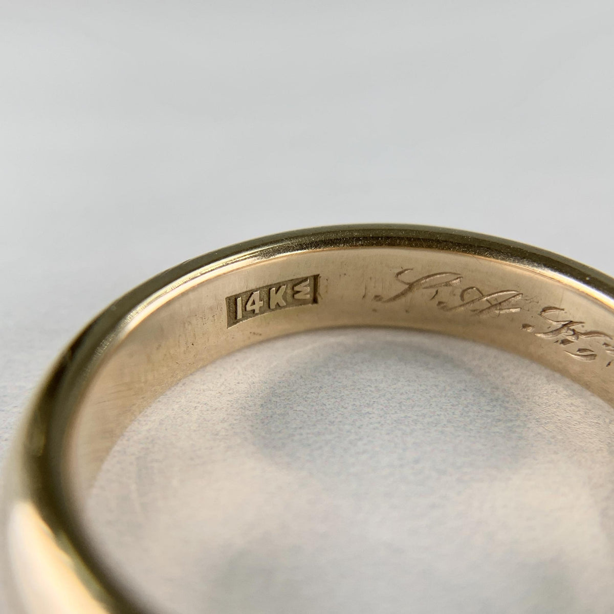 Vintage JR Wood and Sons Gold Band 14k Yellow Gold