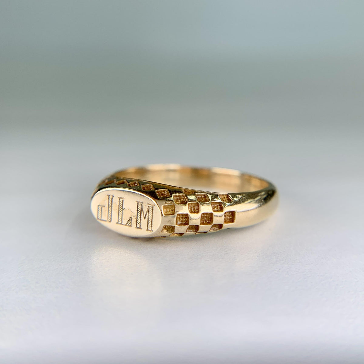 Vintage 1940's Engraved Signet Ring "JLM" 10k Yellow Gold