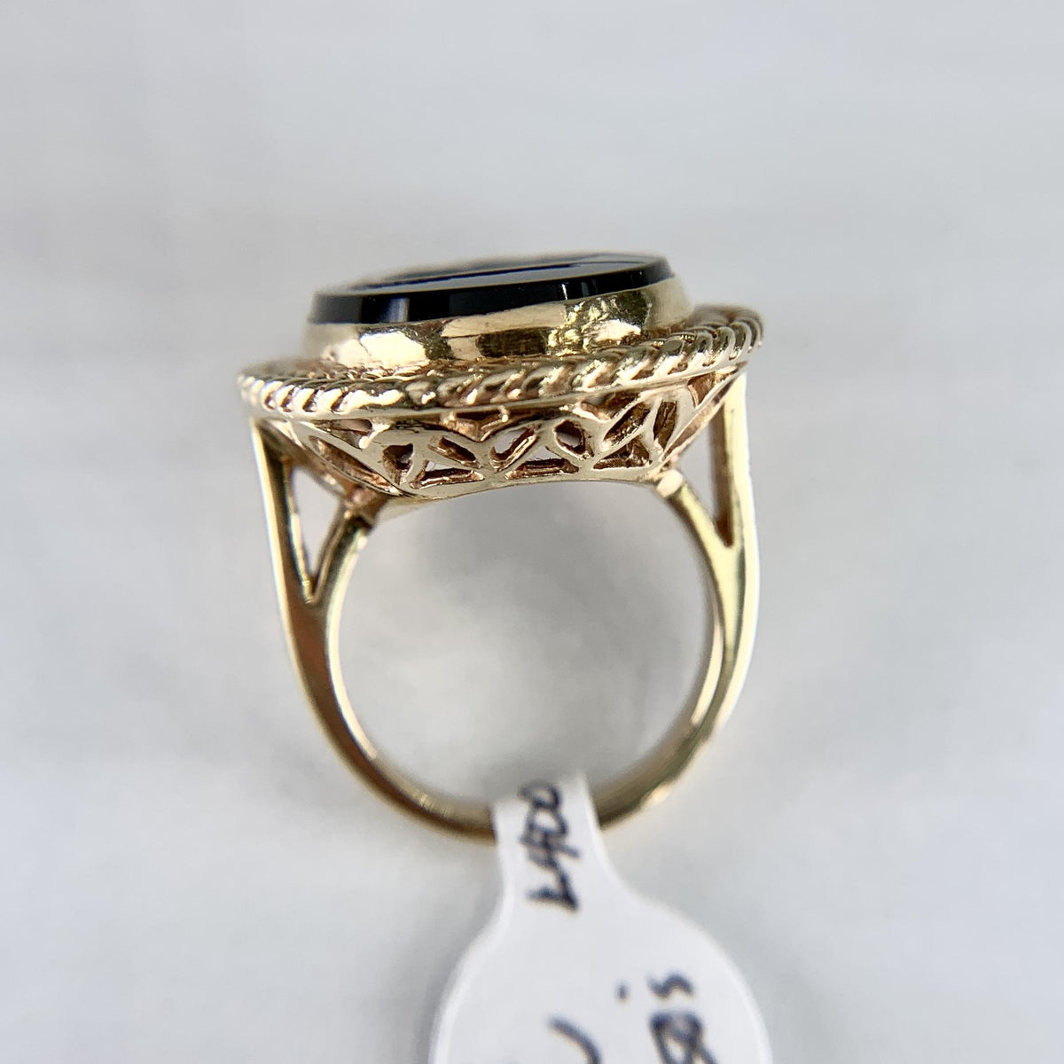 Vintage 1950's Onyx Roman Soldier Intaglio Ring 14k Yellow Gold