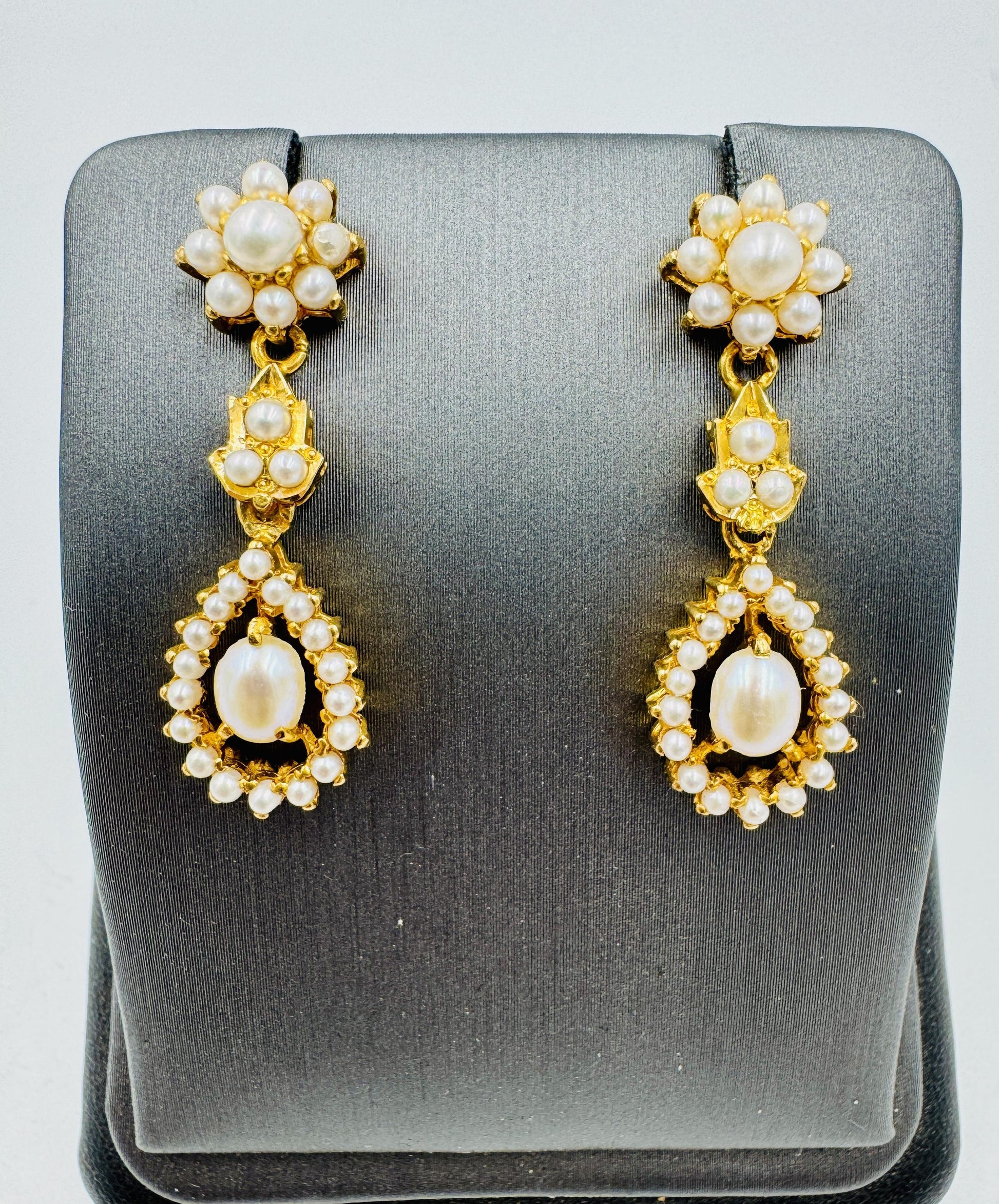 22k gold Pearl Dangle Drop Earrings