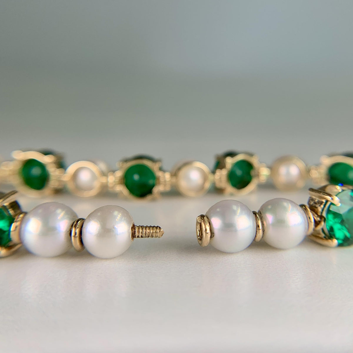 Vintage 1960's Pearl and Lab Grown Green Stone Bracelet 13-14k