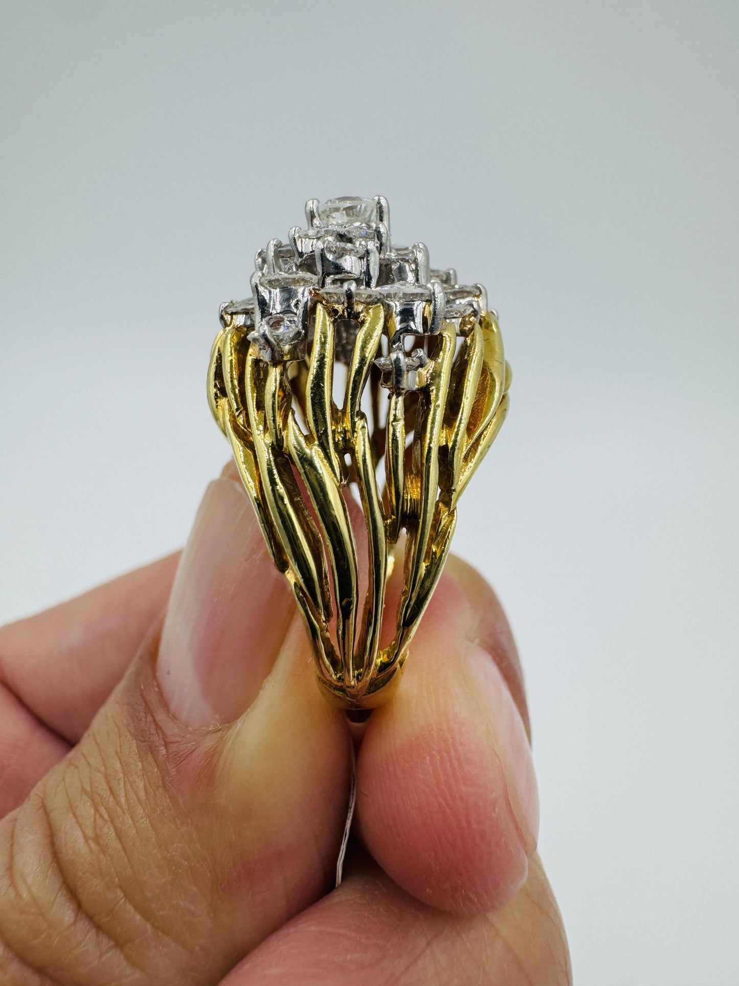 Kurt Wayne 18k gold Diamond Cluster Ring