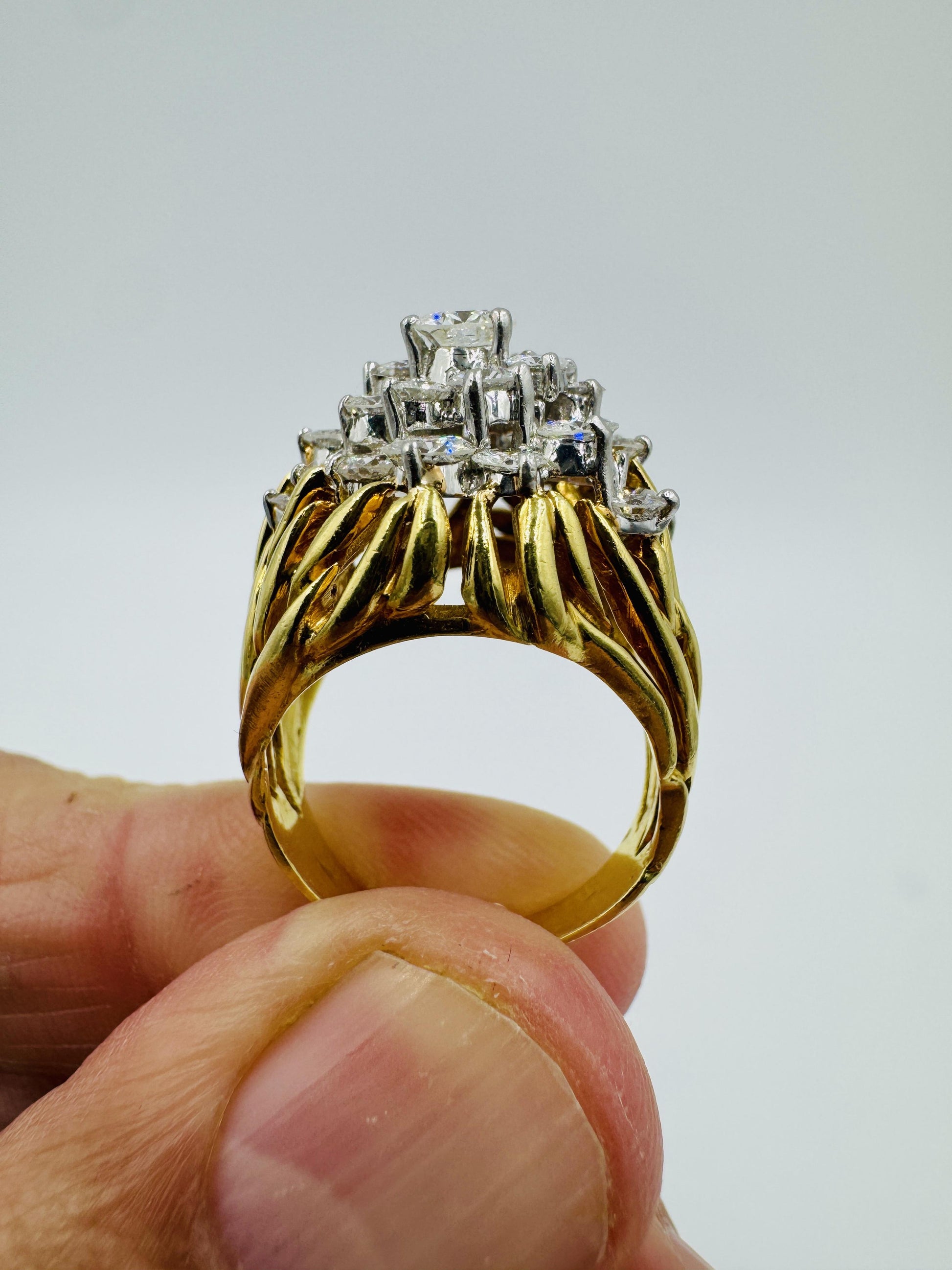 Kurt Wayne 18k gold Diamond Cluster Ring