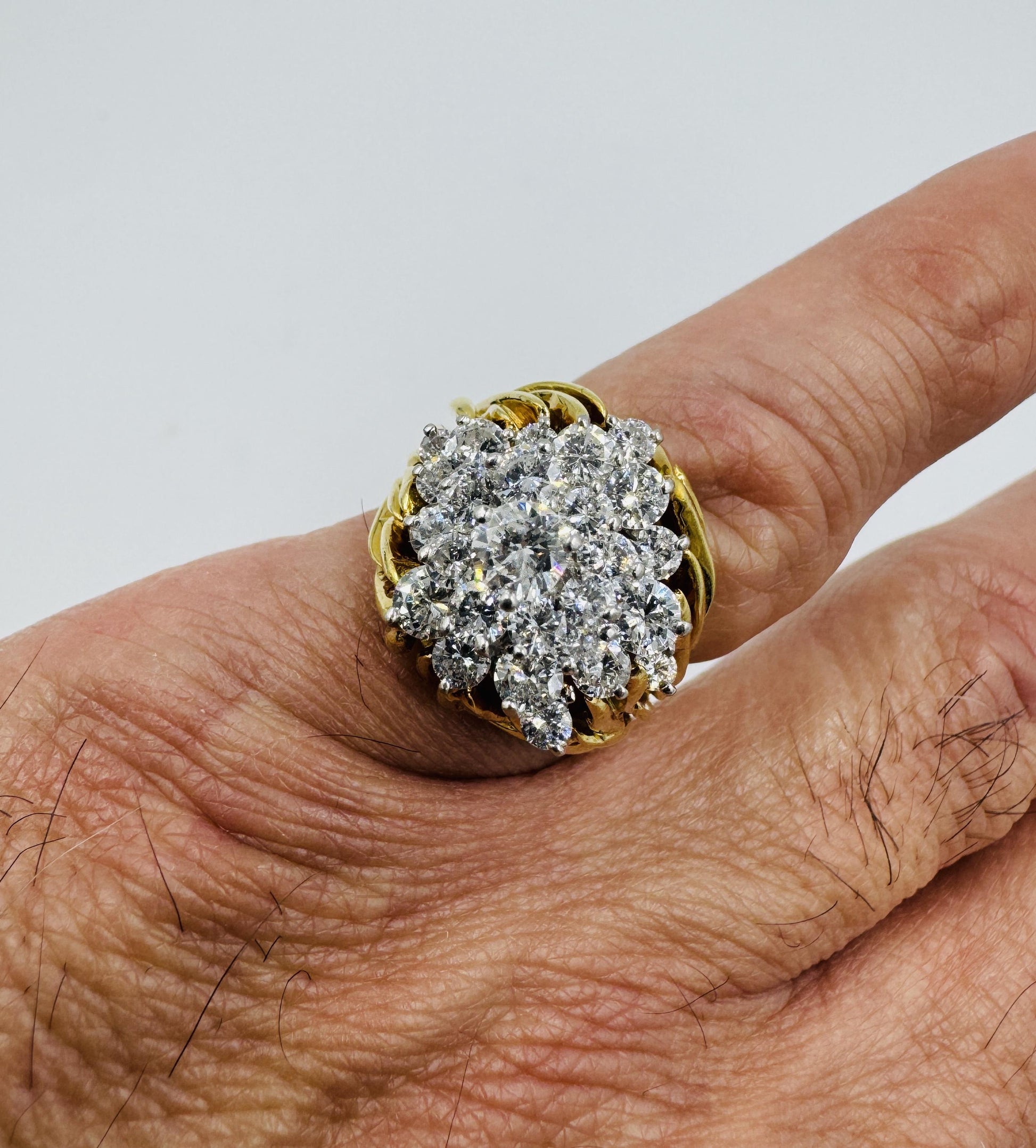 Kurt Wayne 18k gold Diamond Cluster Ring