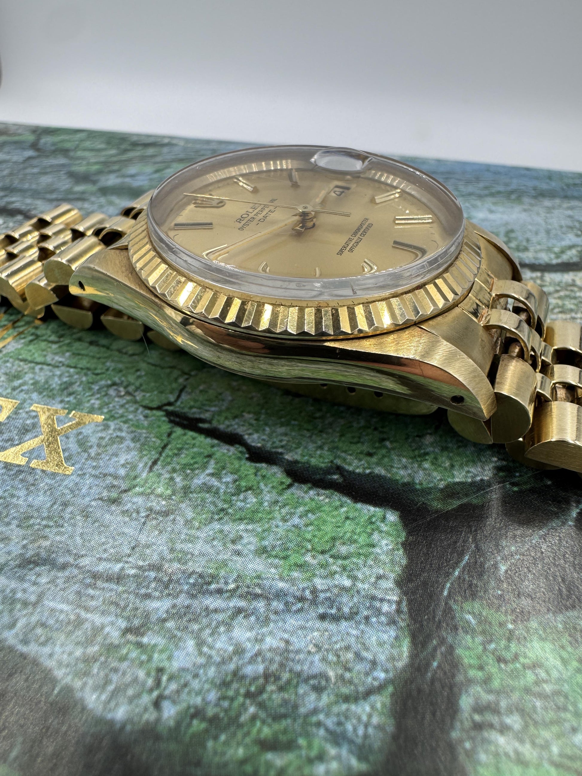 Rolex 15037 Date 14K Yellow Gold Rare Collectible
