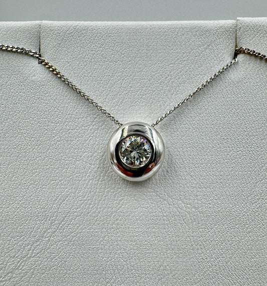 Diamond Solitaire 18k White Gold Pendant Necklace VS