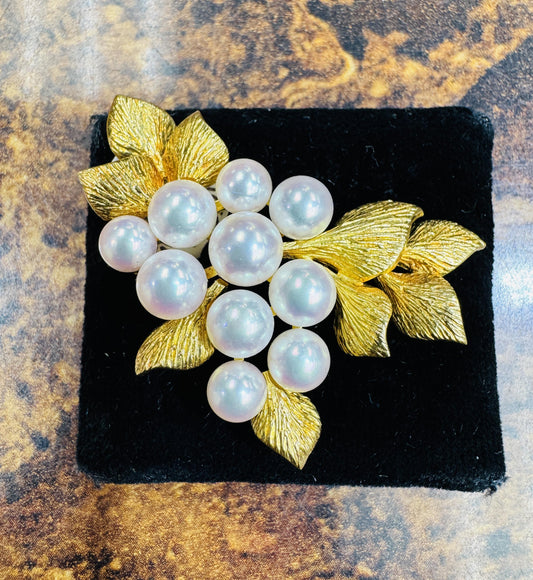 Mikimoto 18k Yellow Gold Pearl Brooch Pin