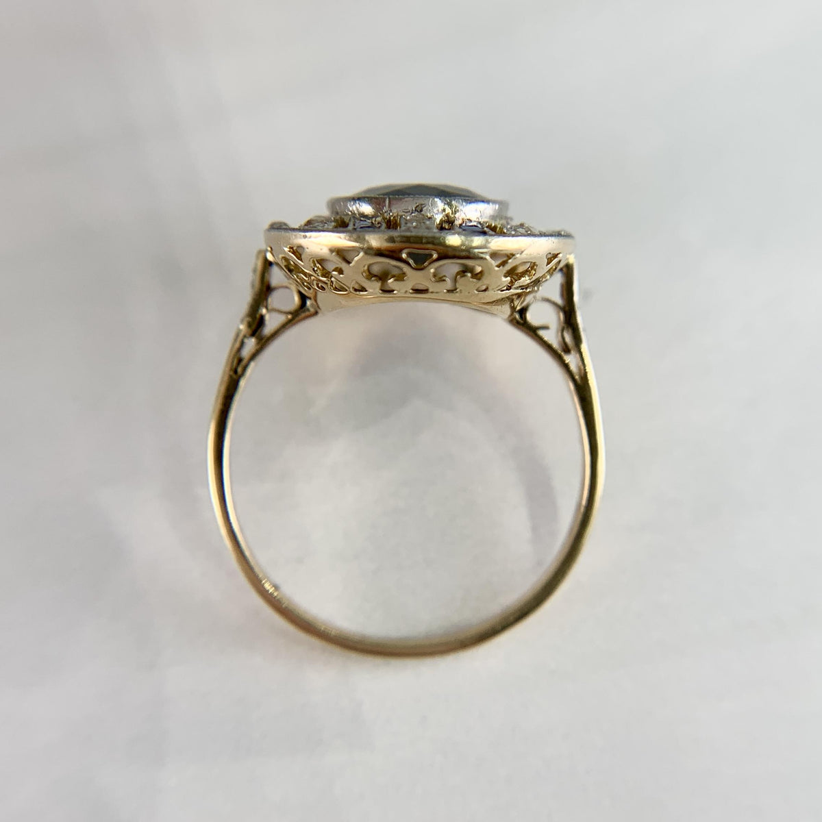 1930's Art Deco Sapphire and Rose Cut Diamond Ring 17k/Platinum