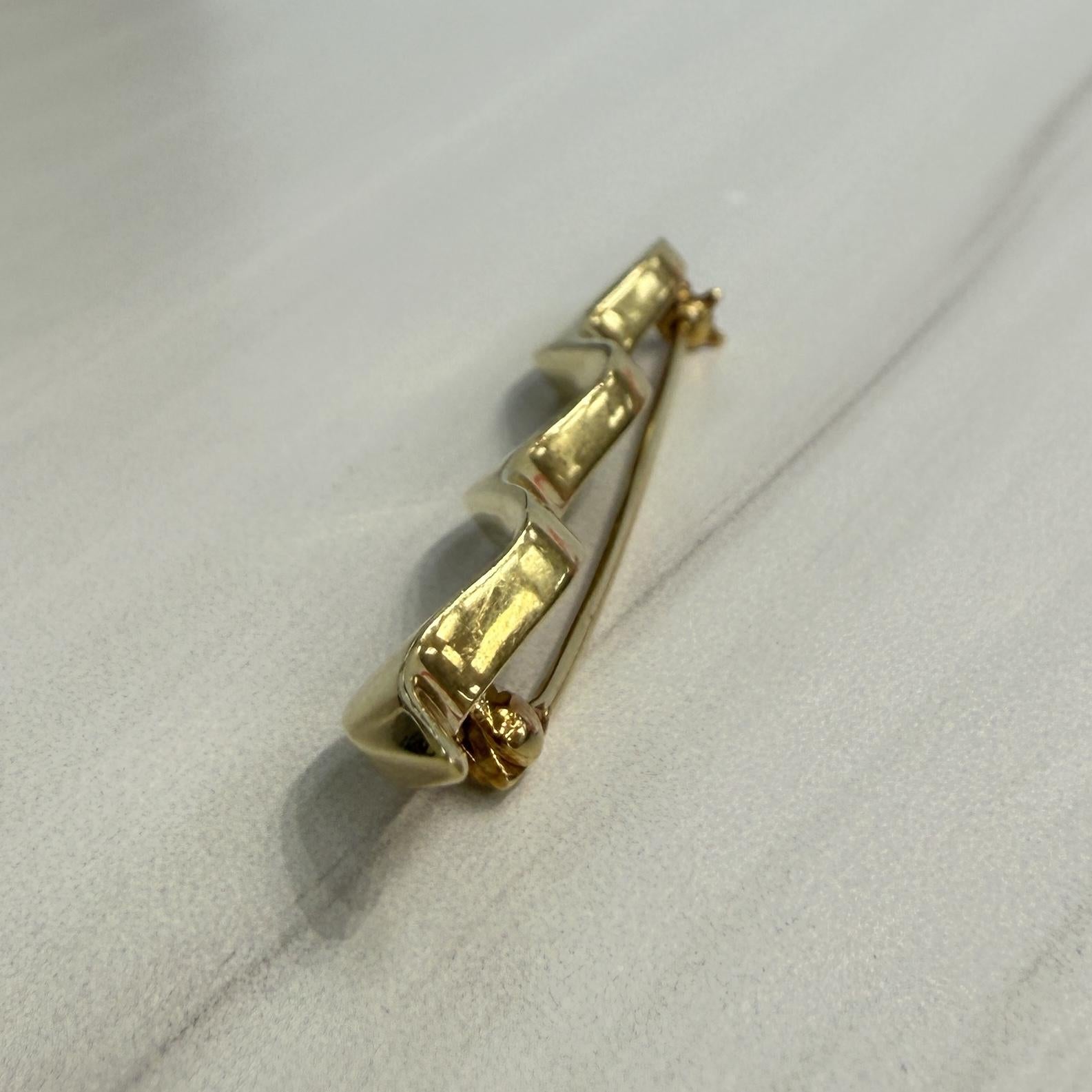 Tiffany & Co. Paloma Picasso Single Wave Brooch 18k Yellow Gold