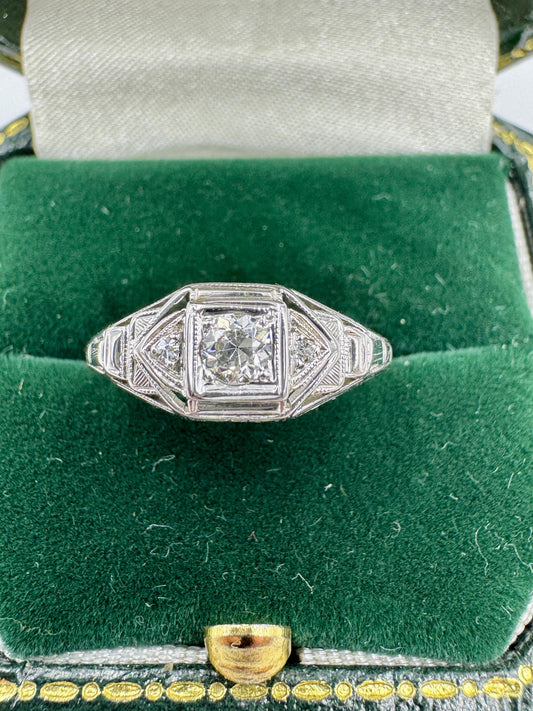 Art Deco 18k White Gold Diamond Engagement Ring