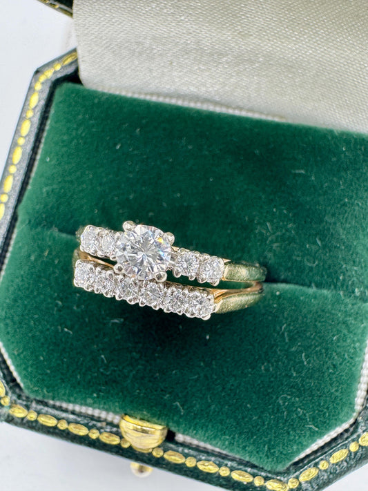 Vintage 14k gold Diamond Wedding ring Band250