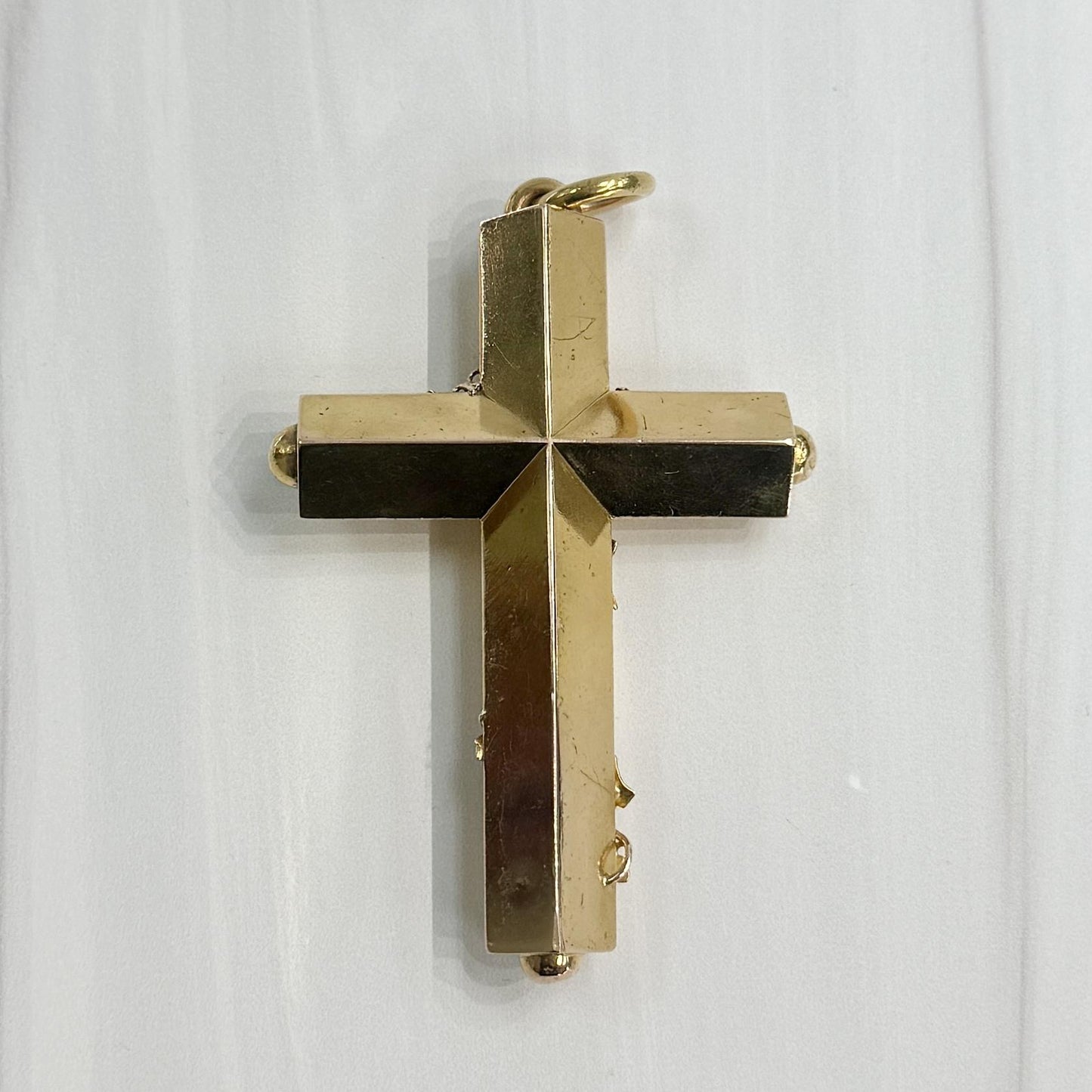 Large Antique Victorian Cross Pendant with Ivy Leaves 15k Yellow Gold