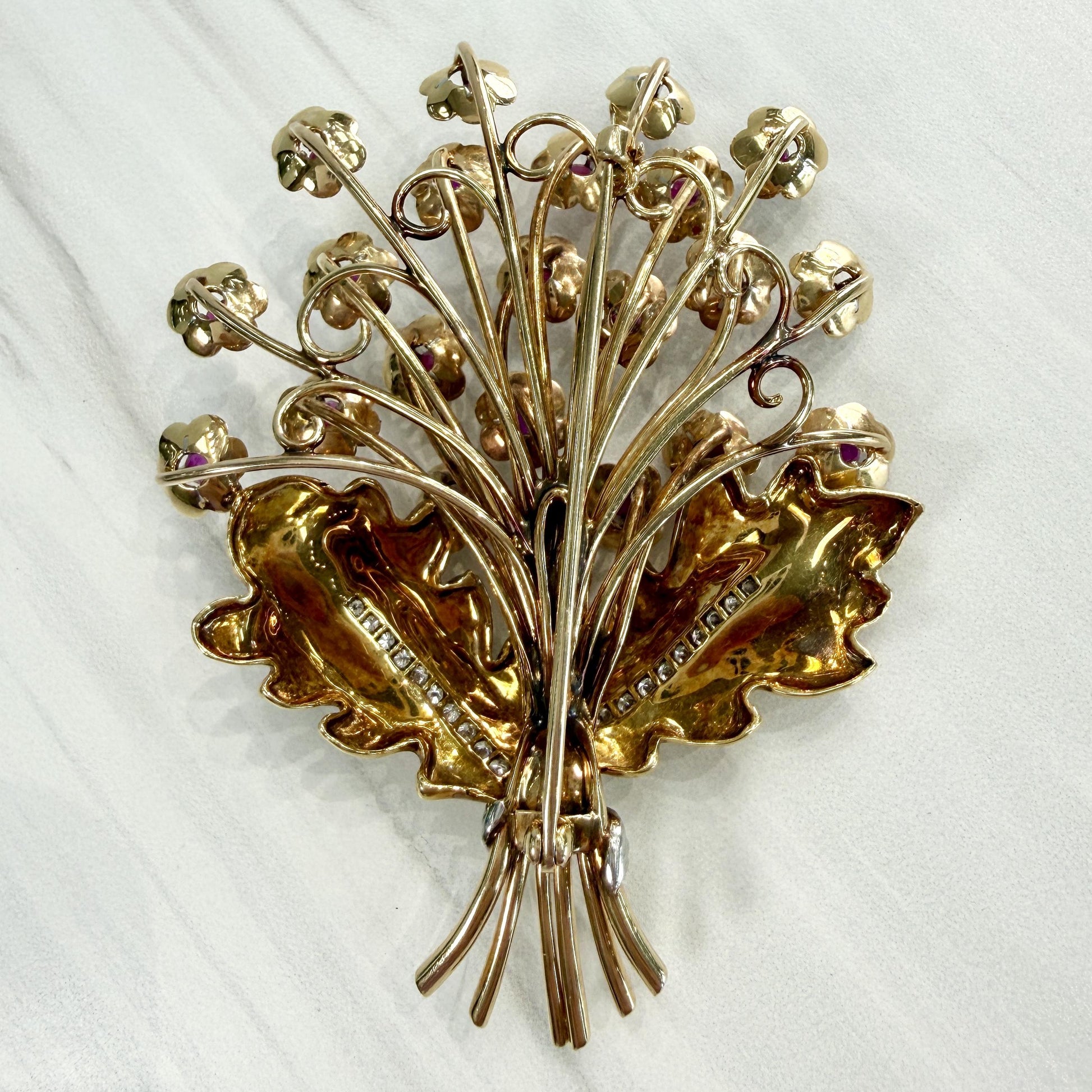 Vintage 1940's Retro Ruby and Diamond Large Flower Brooch Pin 14k/18k Gold