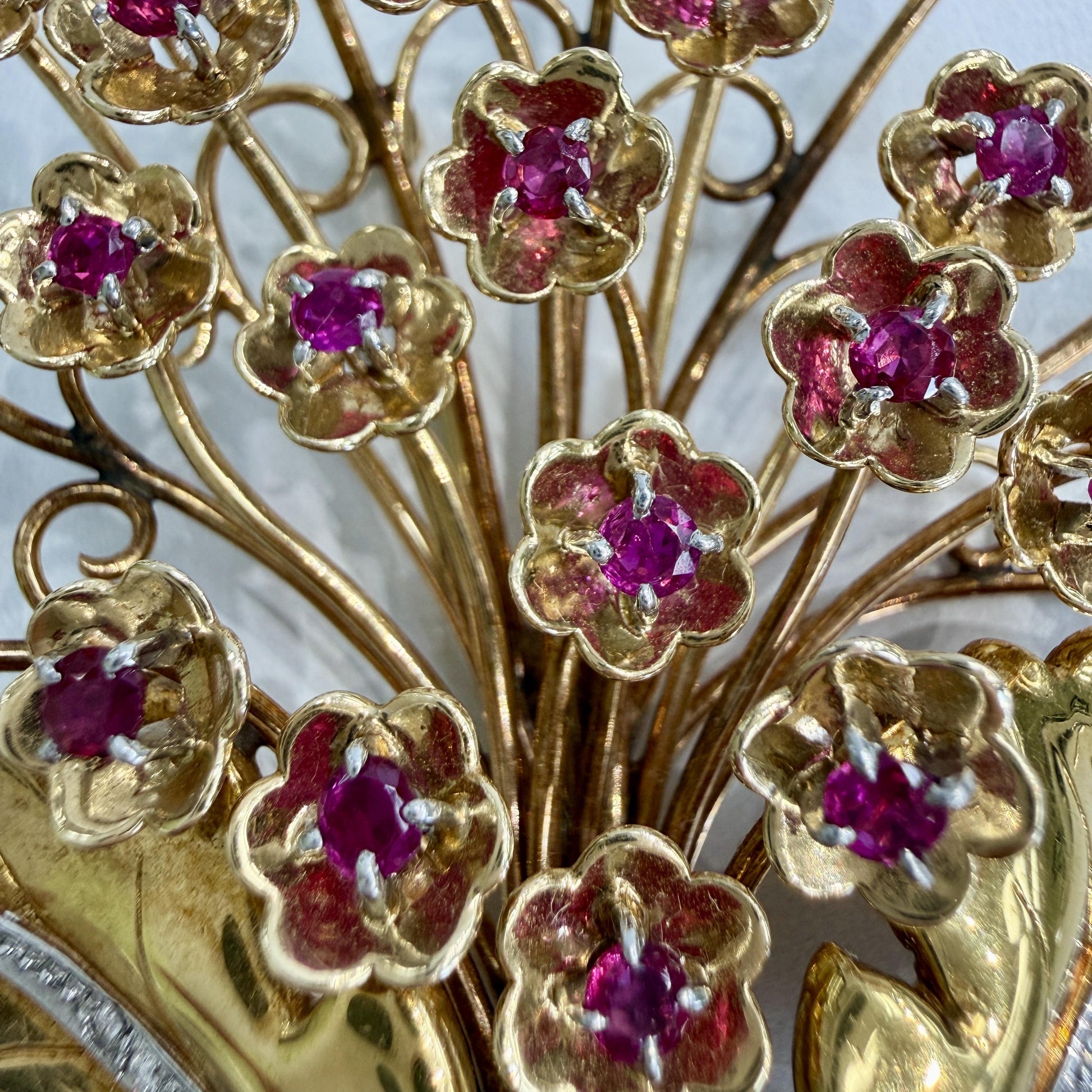 Vintage 1940's Retro Ruby and Diamond Large Flower Brooch Pin 14k/18k Gold