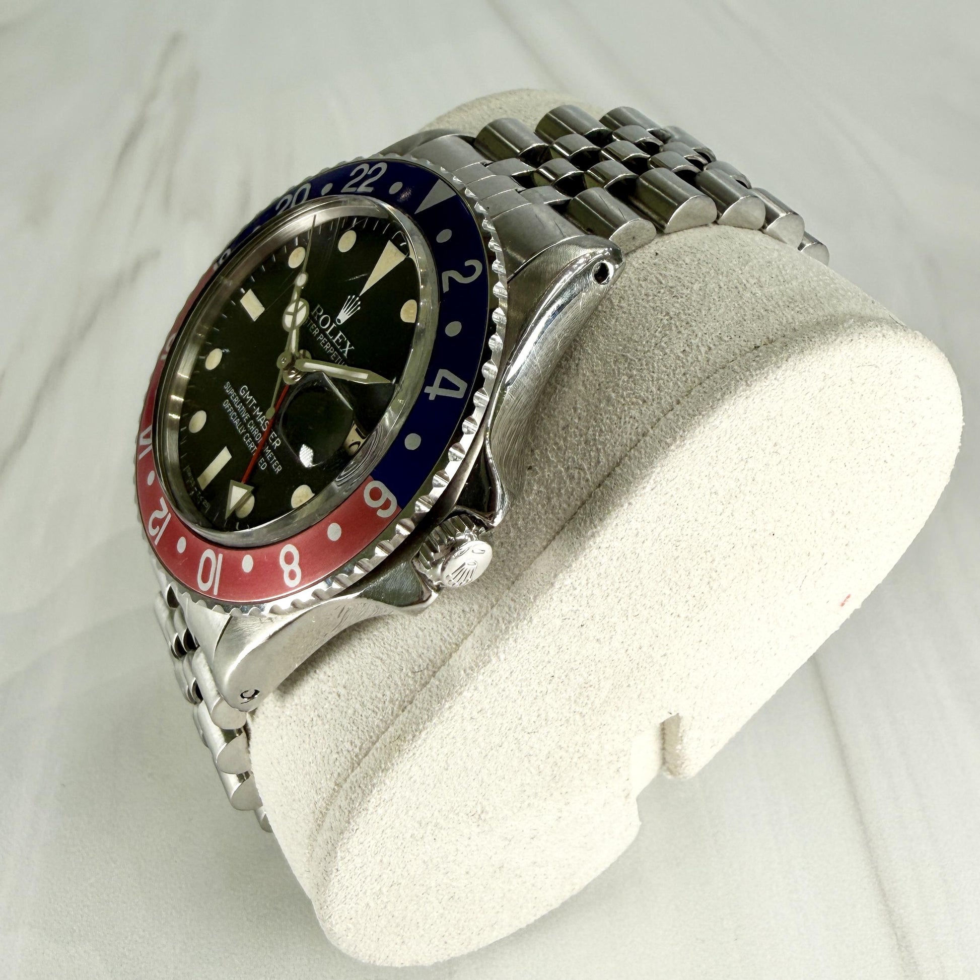 Vintage Rolex GMT-Master Ref 1675 Pepsi Stainless Steel Bracelet Watch
