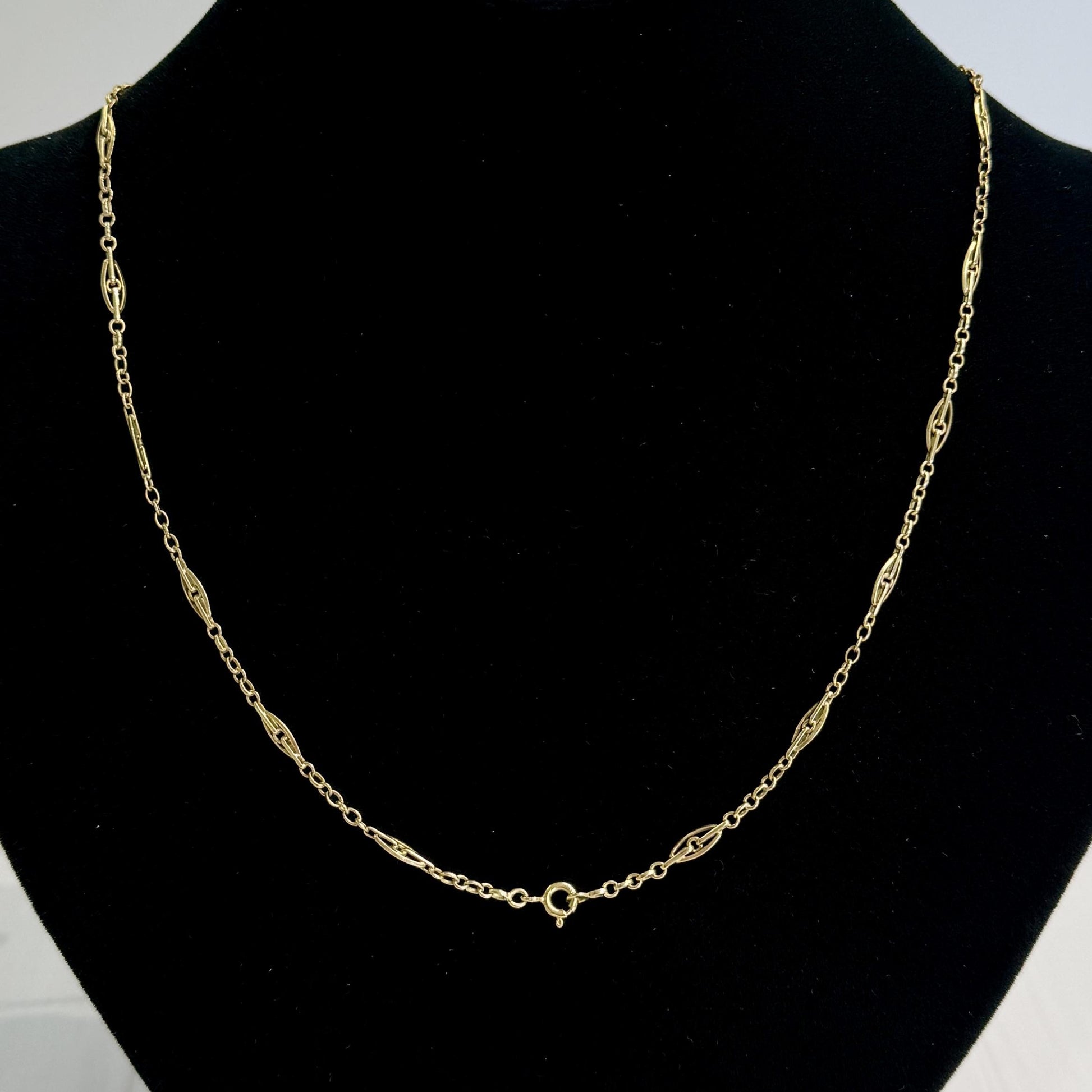 1930's Vintage Link Gold Chain Necklace 18k Yellow Gold