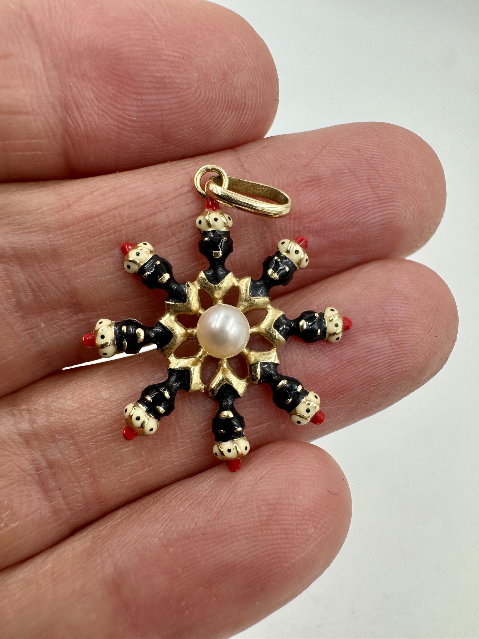 Moretti Flower Pendant 14k Yellow Gold Vintage