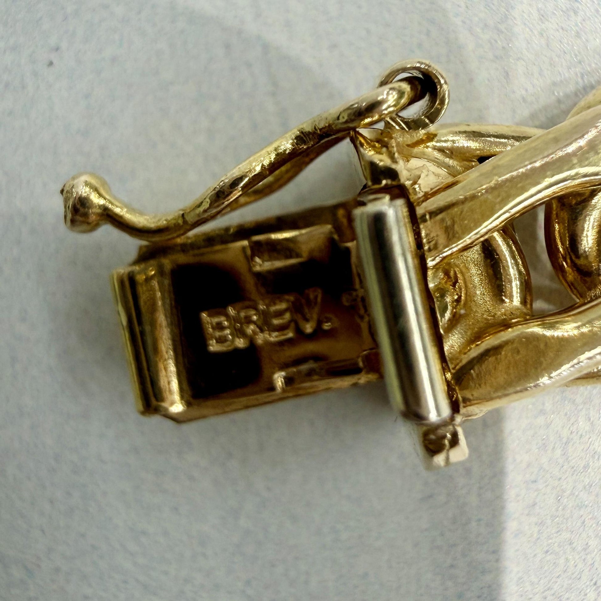 1980's Unoaerre Gold Link Bracelet 14k Yellow Gold