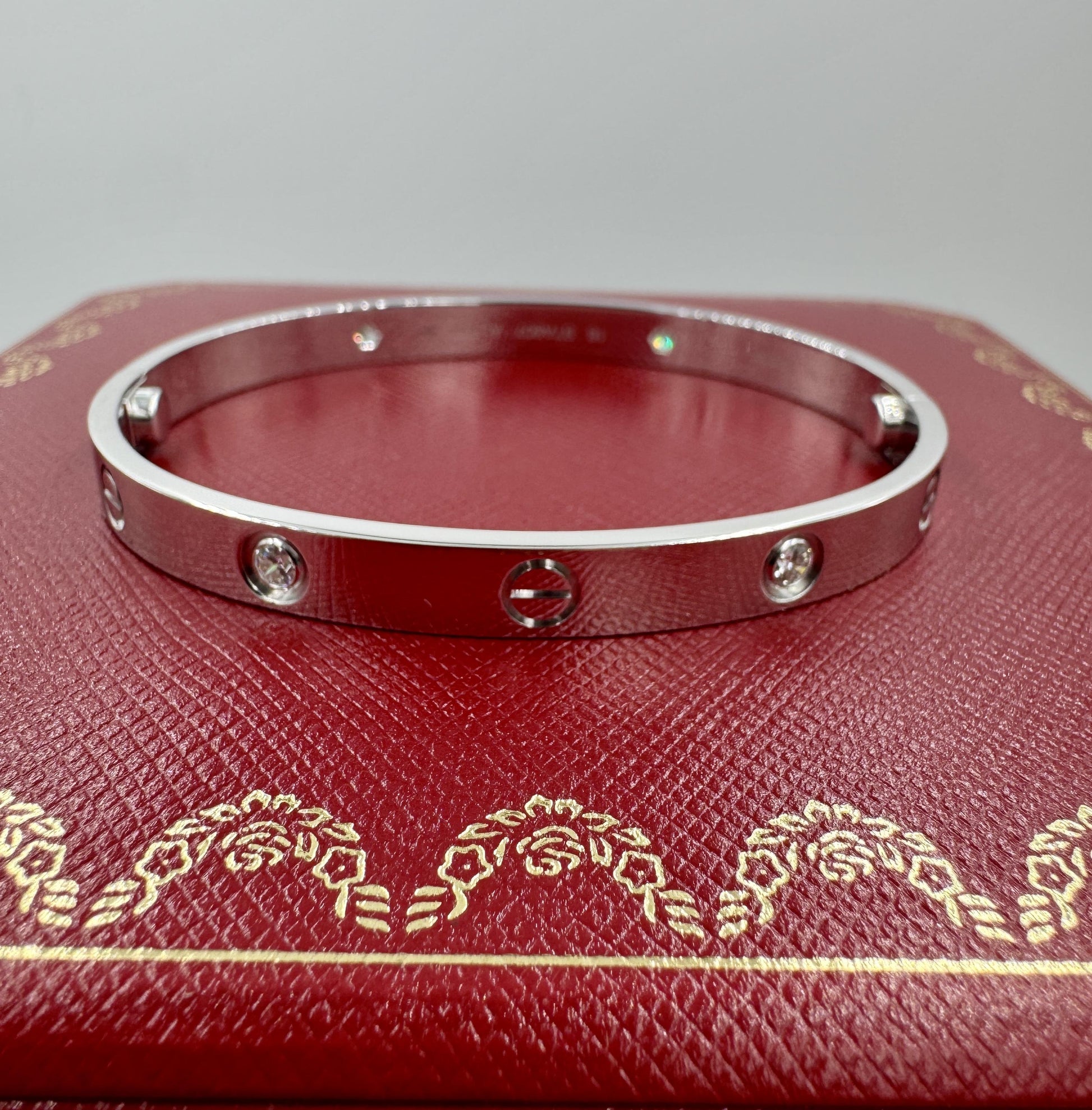 CARTIER LOVE BRACELET 4 DIAMONDS 18K WHITE GOLD SIZE 18 Box and Papers