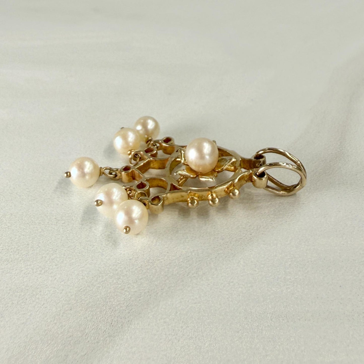1950's Vintage Pearl Drop Pendant 14k Yellow Gold