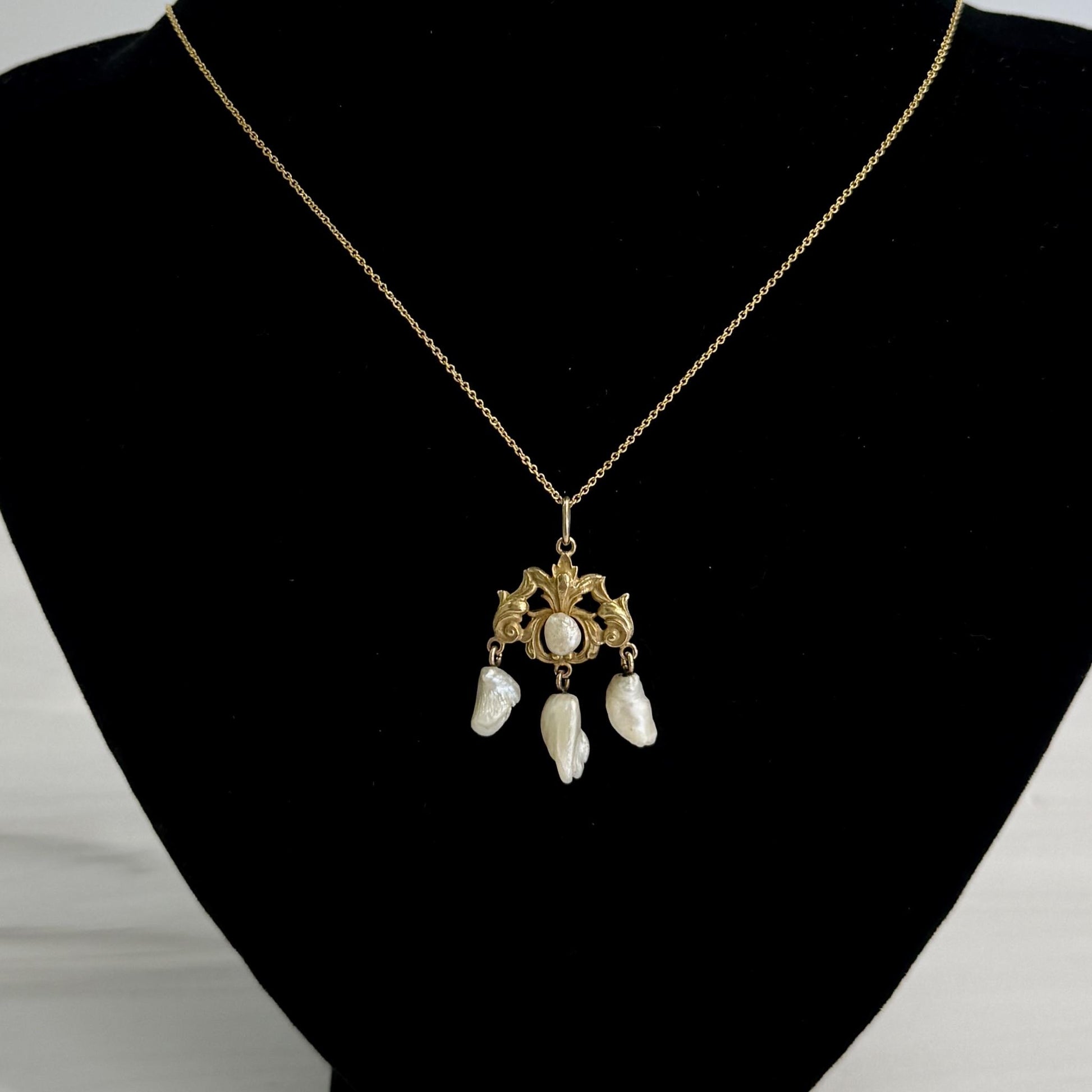 Antique 1905 Art Nouveau Pearl Drop Pendant Necklace 14k Yellow Gold