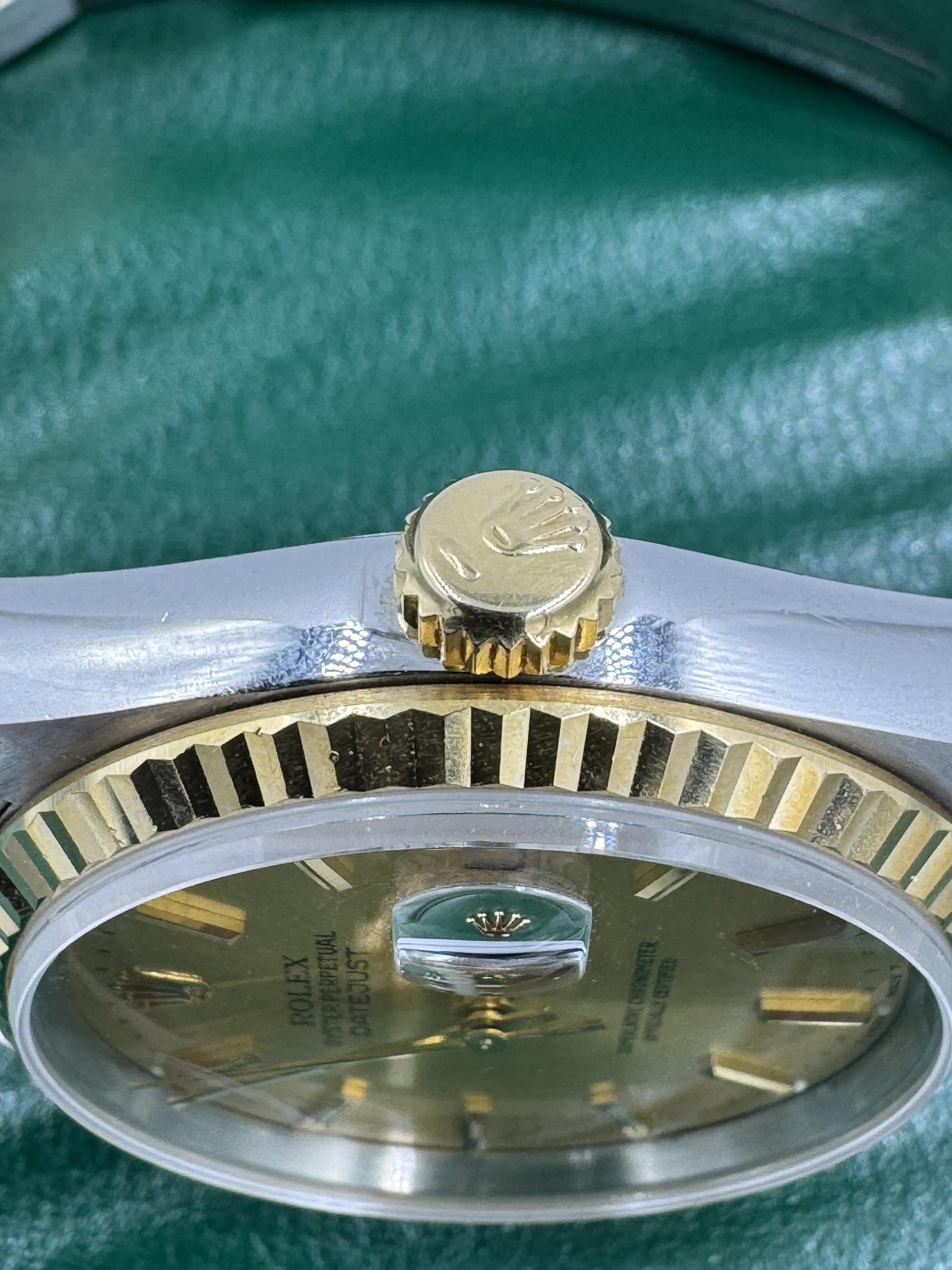 ROLEX DATEJUST 16233 36mm 1990 E Serial 18k Stainless Steel Watch Full Links