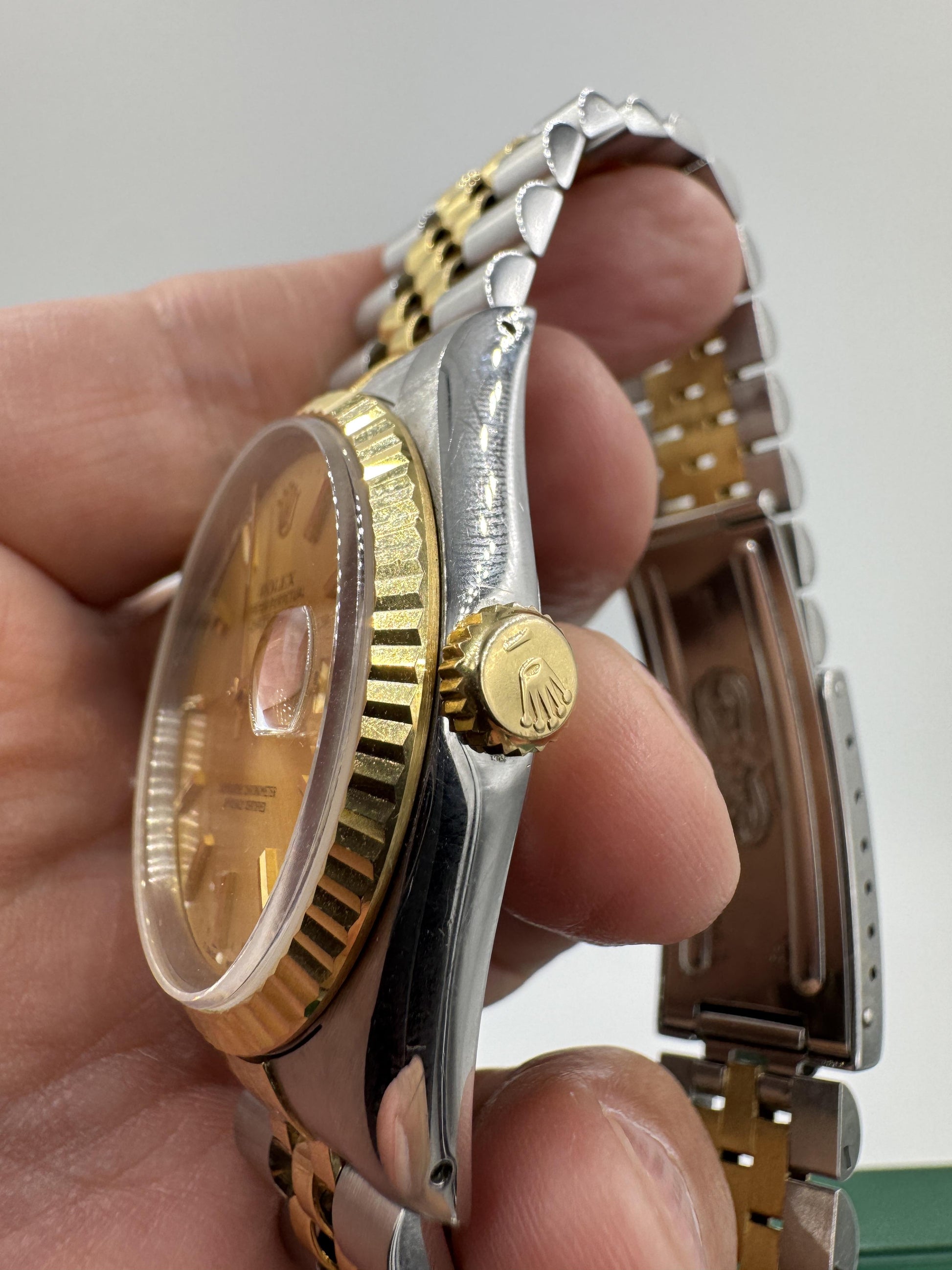ROLEX DATEJUST 16233 36mm 1990 E Serial 18k Stainless Steel Watch Full Links