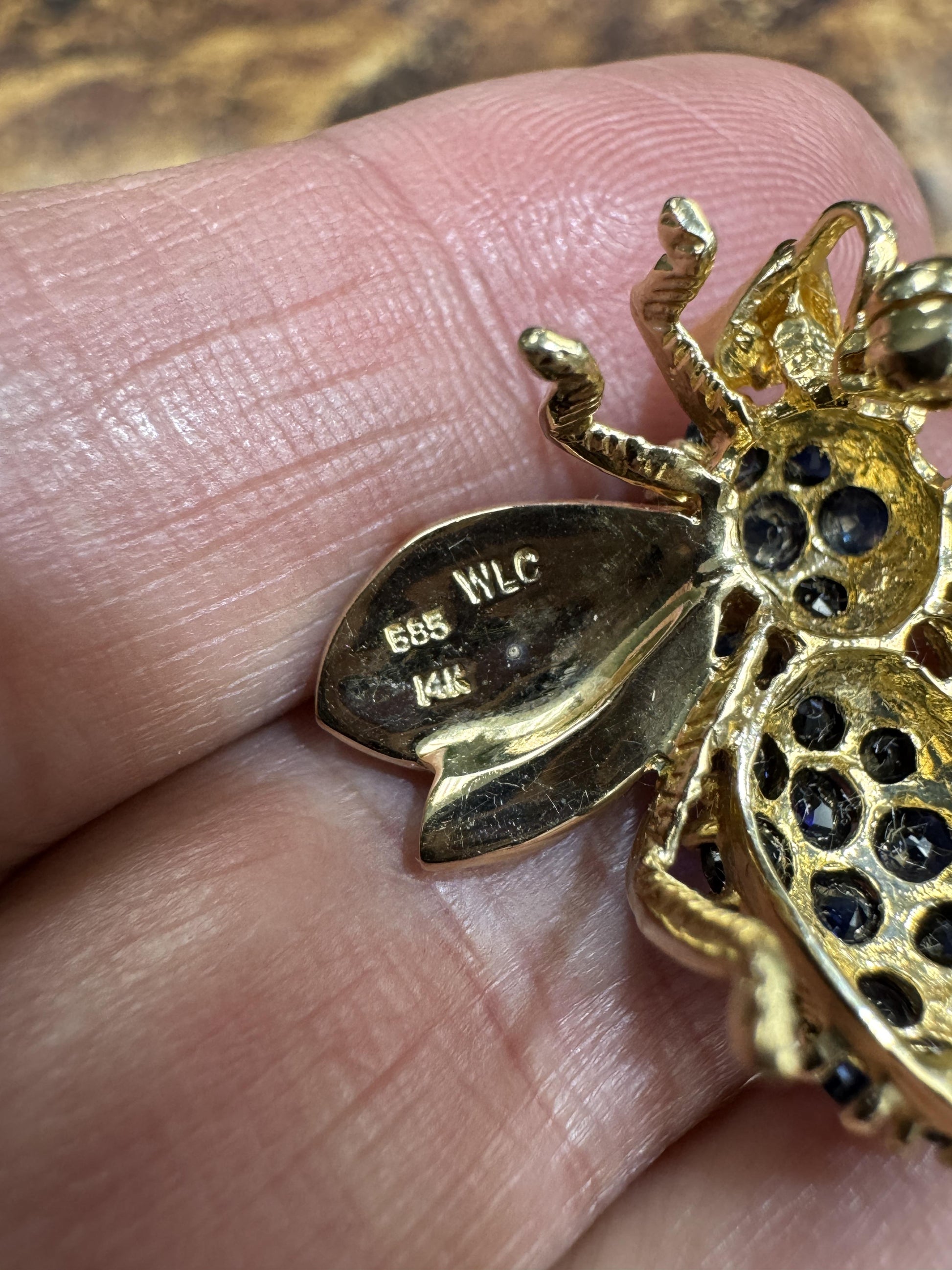 Vintage 14k Yellow Gold Sapphire Bee Pin 1990's