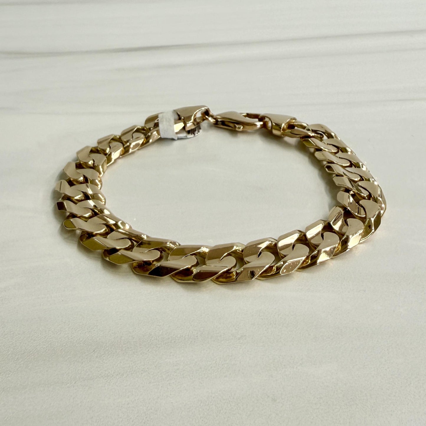 8"Curb Link Bracelet 14k Yellow Gold