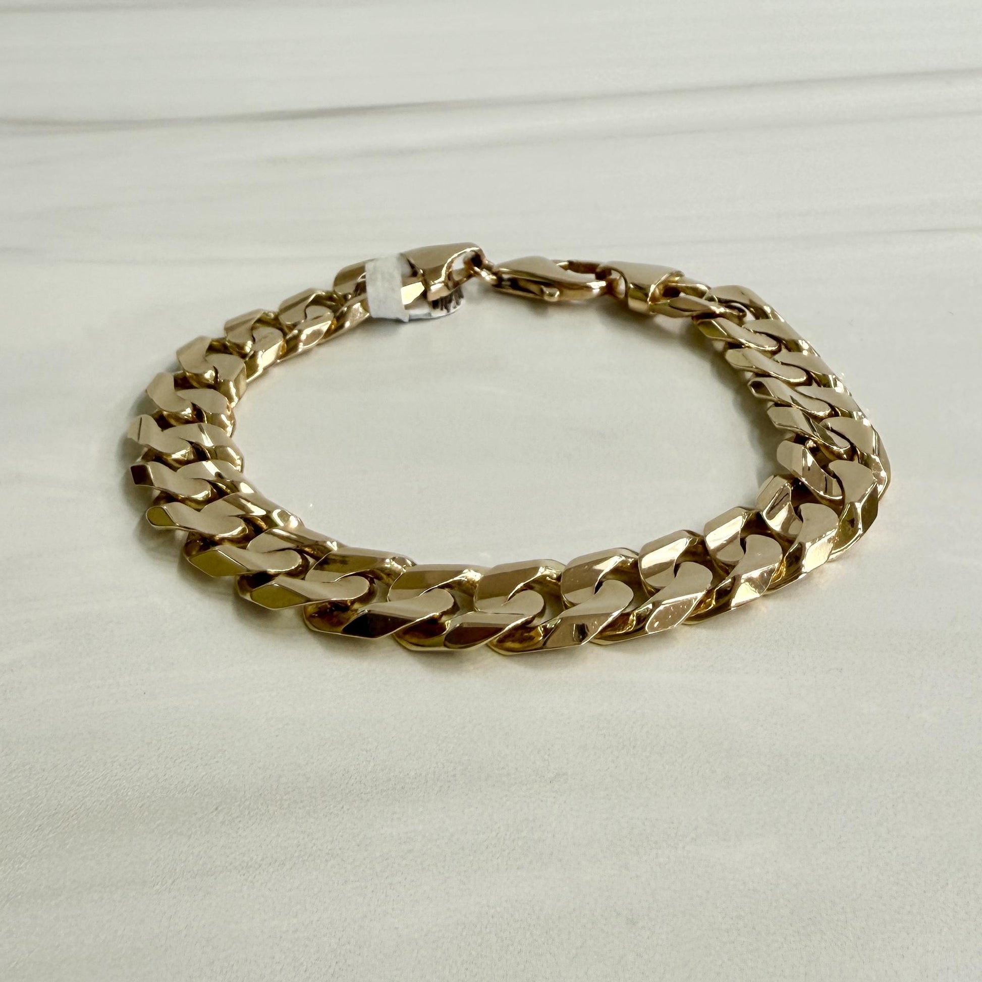 8"Curb Link Bracelet 14k Yellow Gold