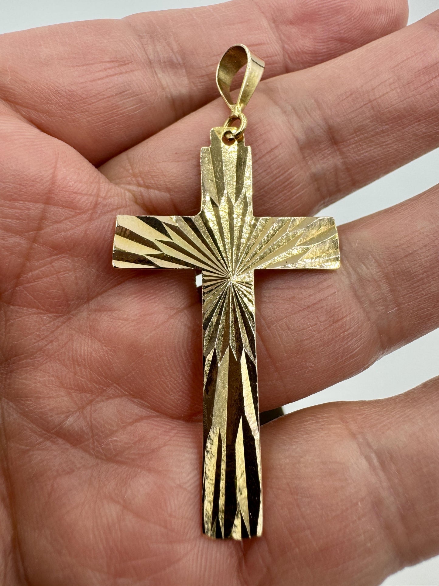 Vintage 18k Yellow Gold Crucifix Pendant Religious