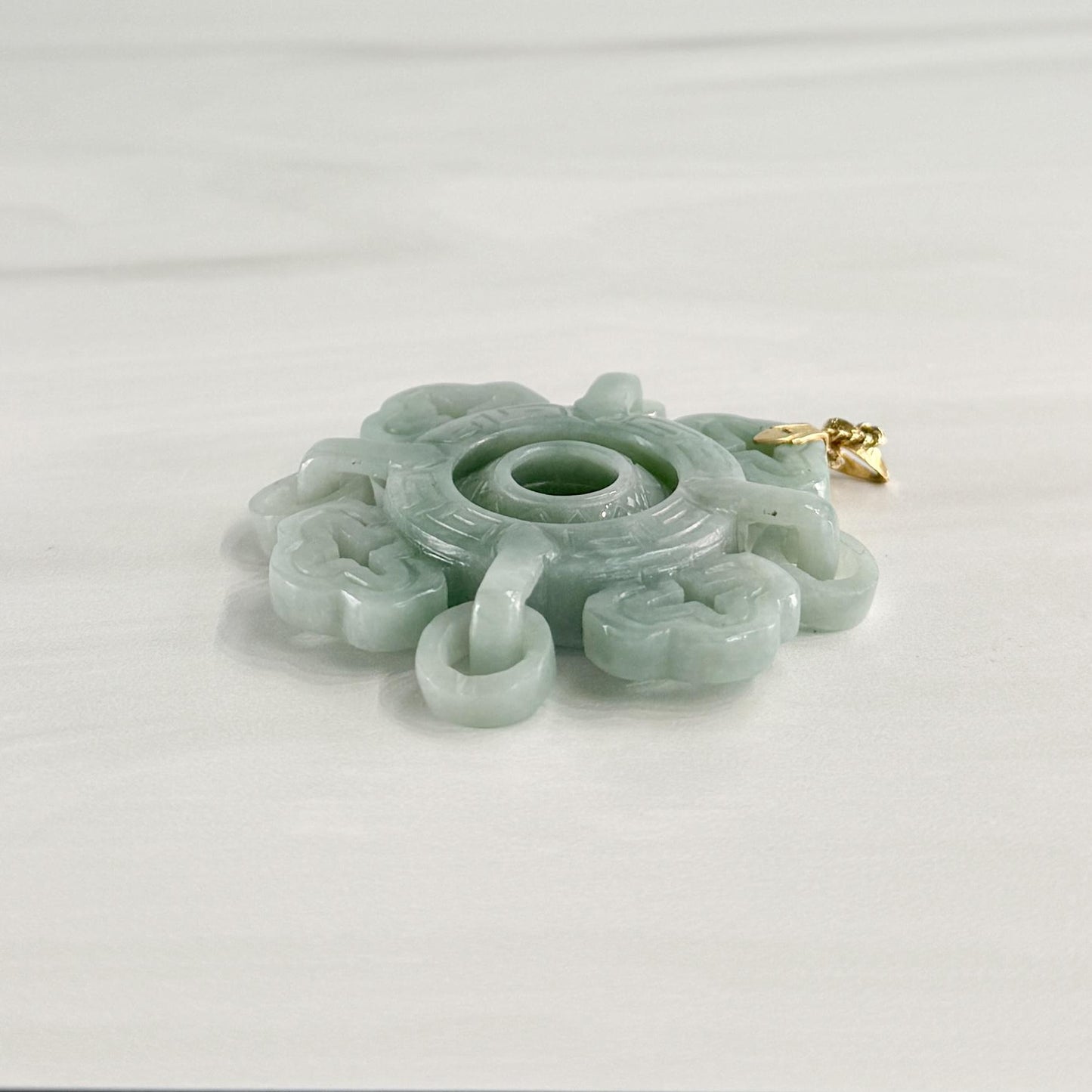 Jade Spinning Motion Good Fortune Pendant Amulet 14k Yellow Gold